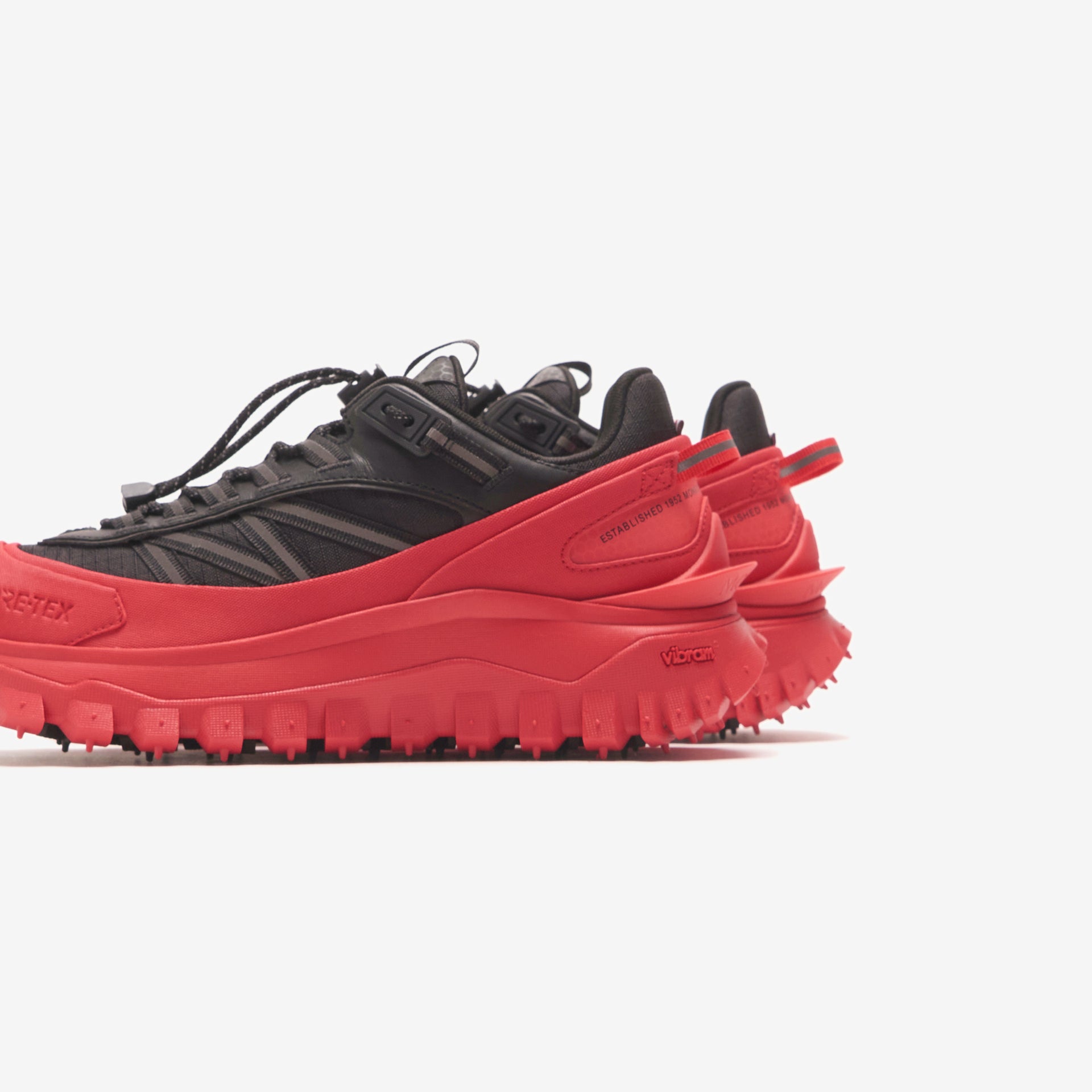 Moncler Trailgrip GTX Low Top Sneakers - Red / Black