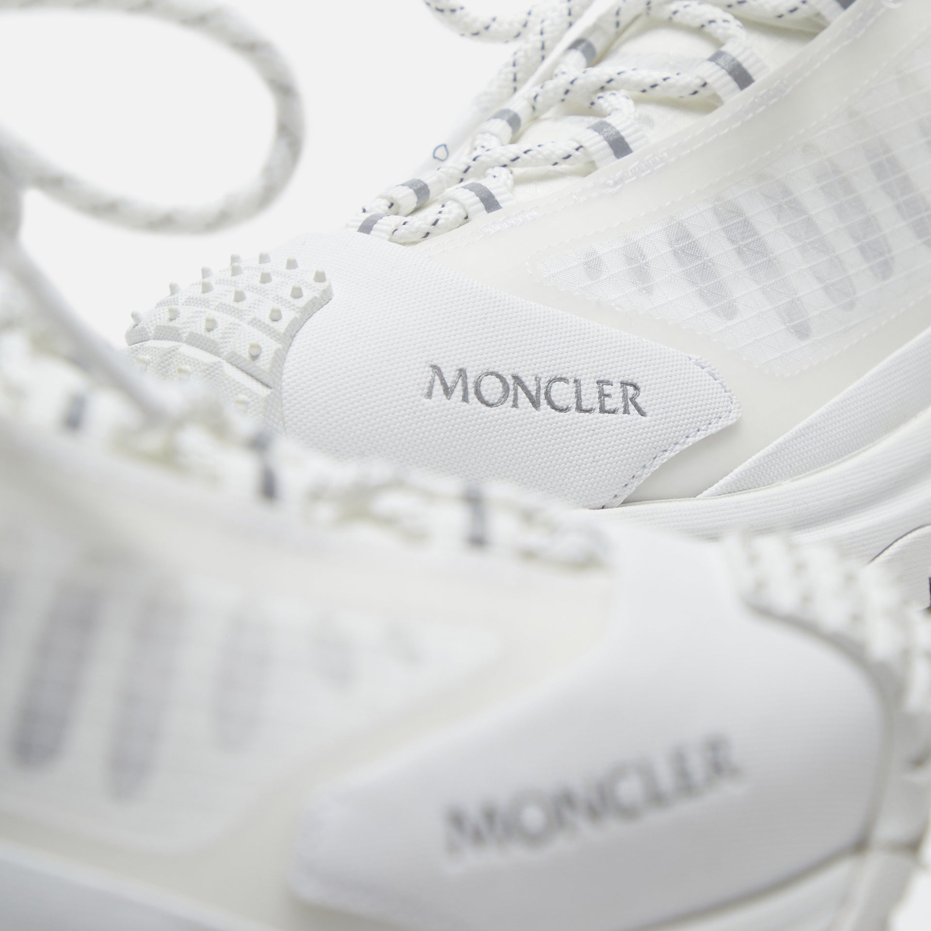 Moncler WMNS Trailgrip Lite Low Top Sneakers - White