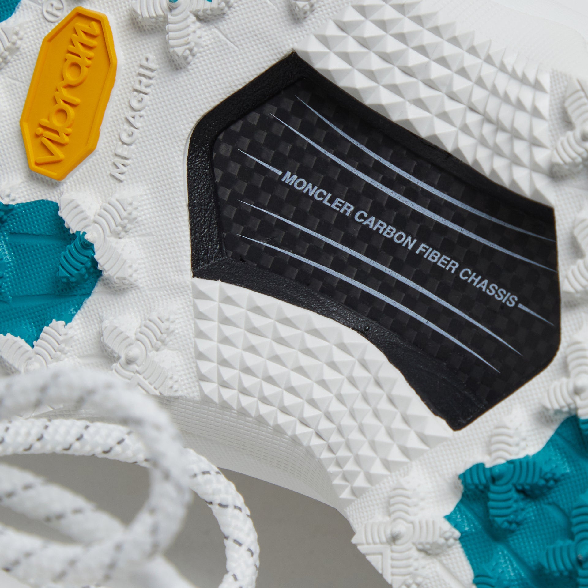 Moncler WMNS Trailgrip Lite Low Top Sneakers - White