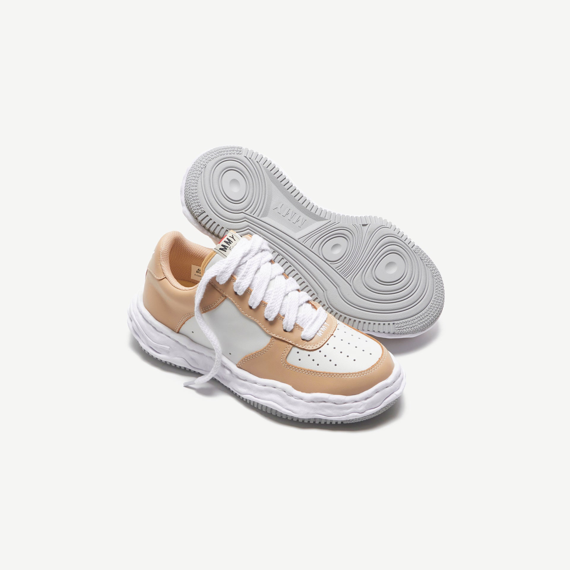 Mihara Yasuhiro Wayne Low - Beige / White