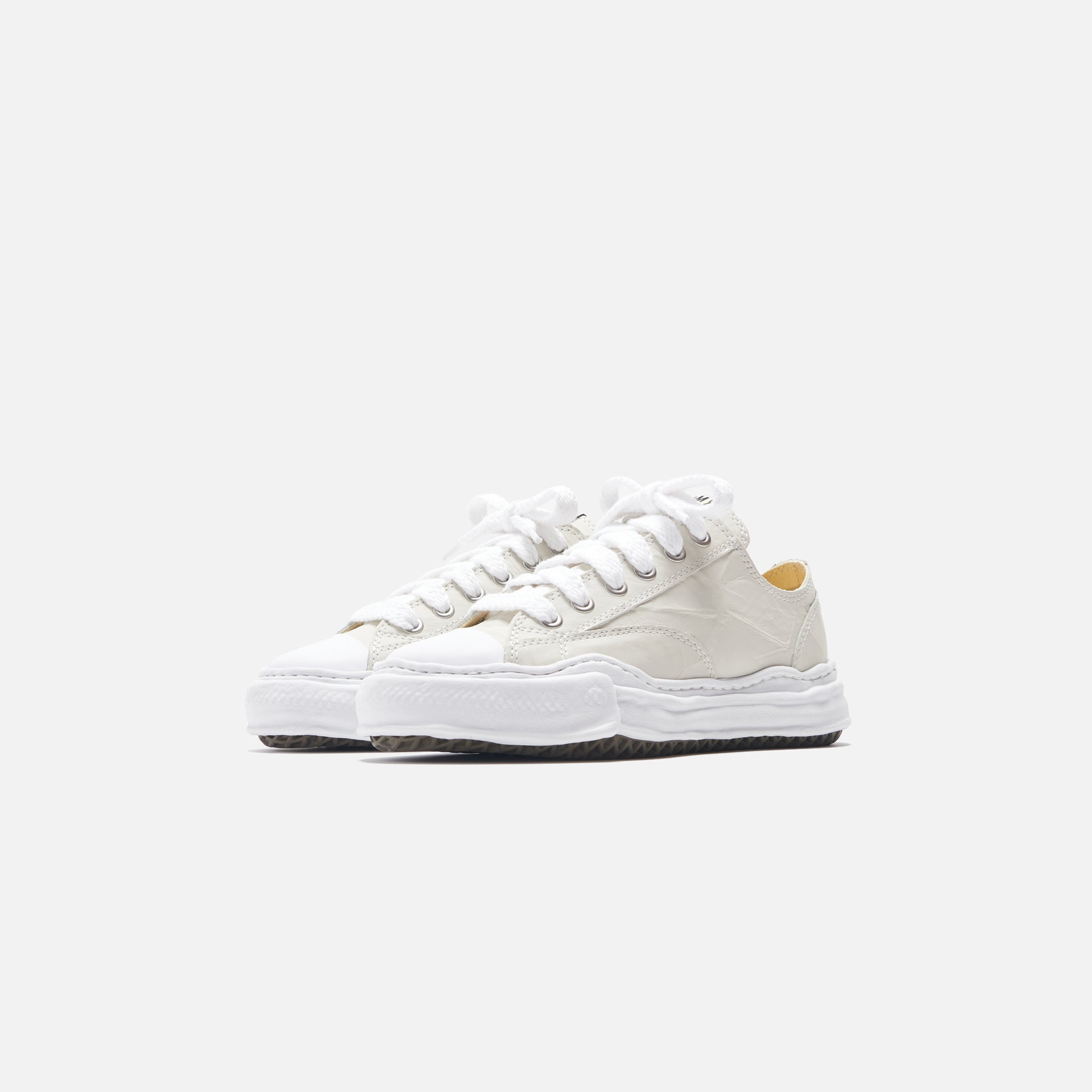Mihara Yasuhiro Peterson Low Paper Leather - White