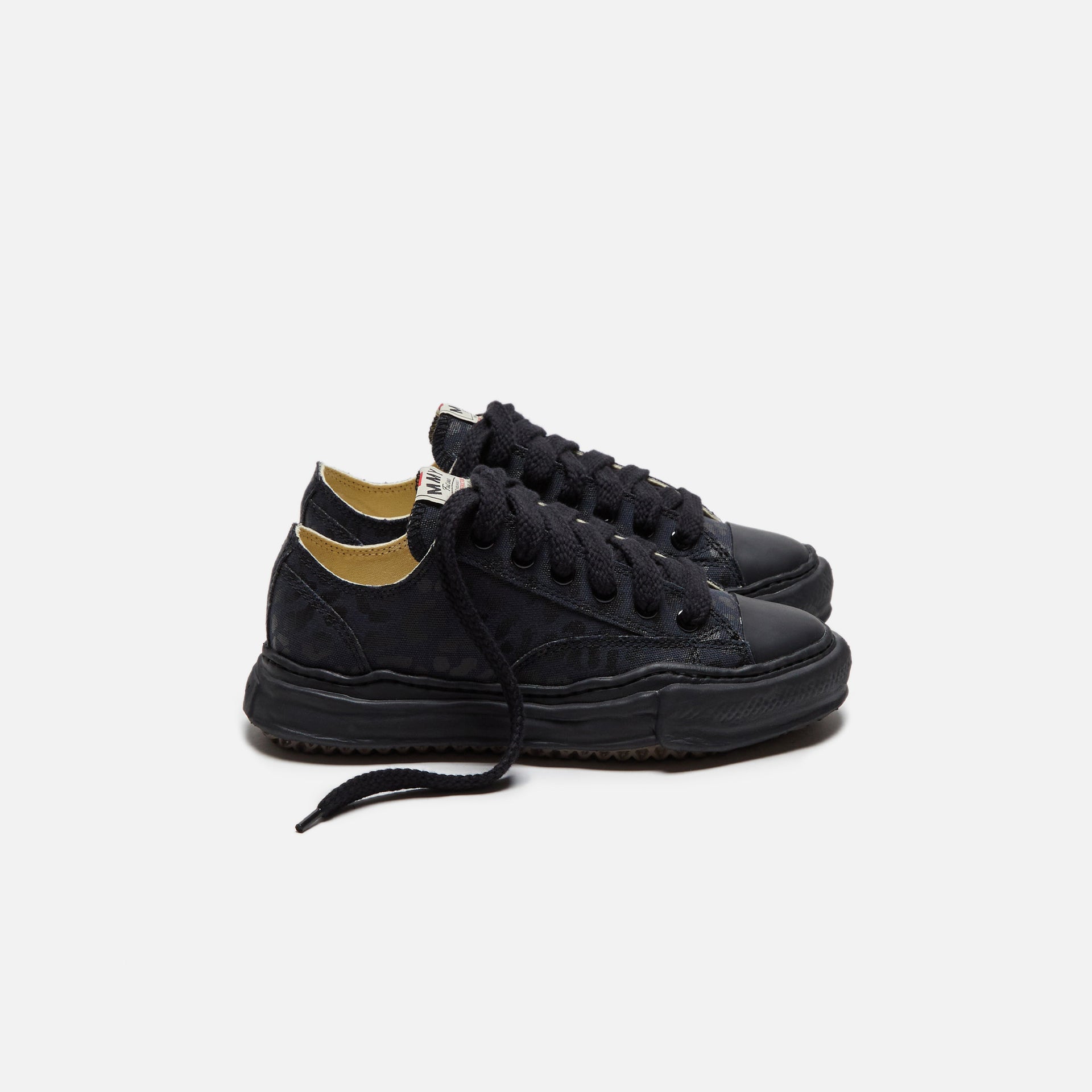 Mihara Yasuhiro Peterson Low Sole Canvas - Black