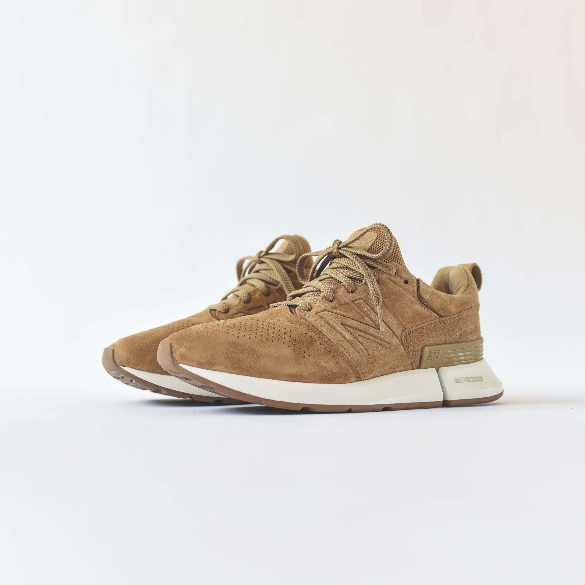 New Balance x NANAMICA R_C1 GORE-TEX - Hemp