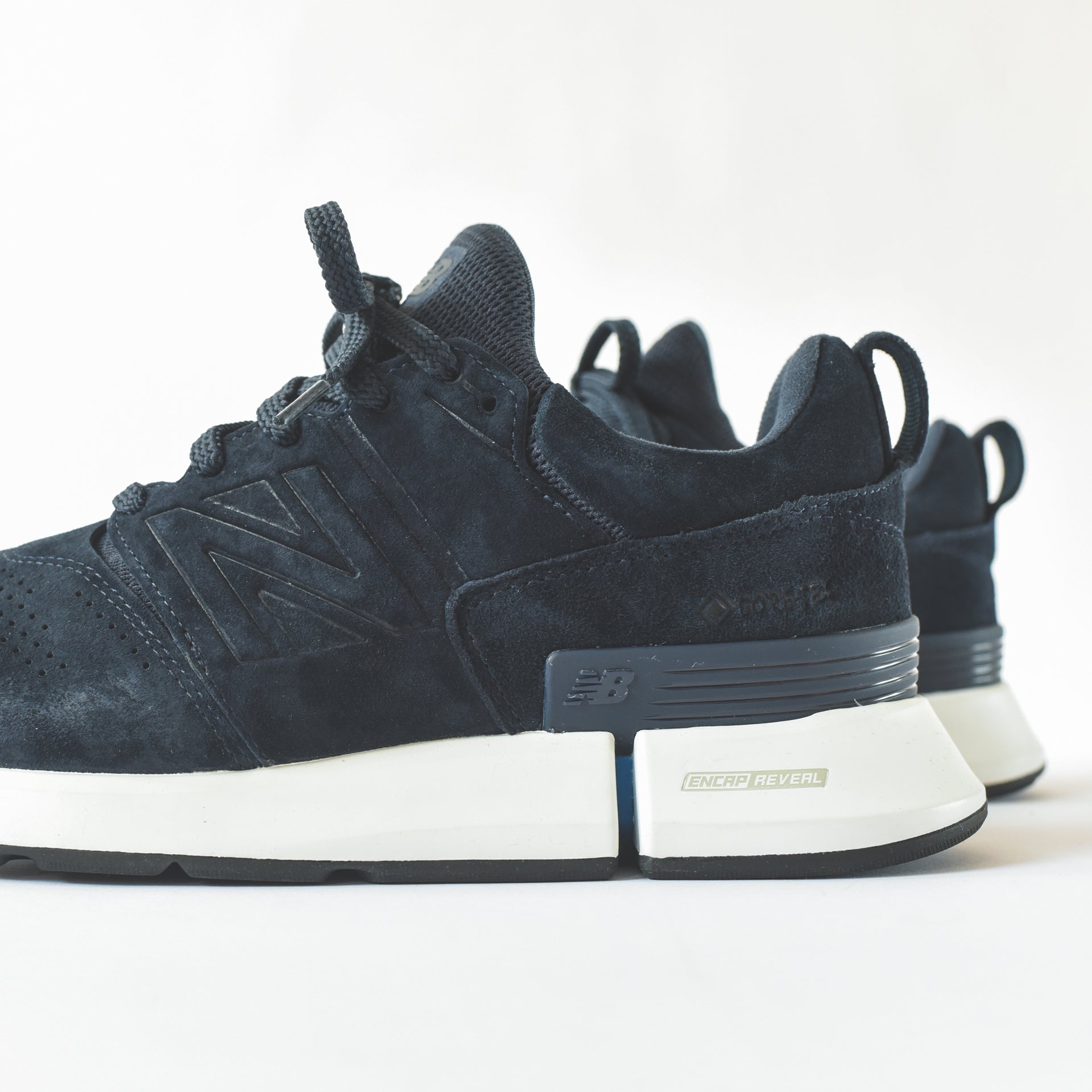New Balance x NANAMICA R_C1 GORE-TEX - Eclipse