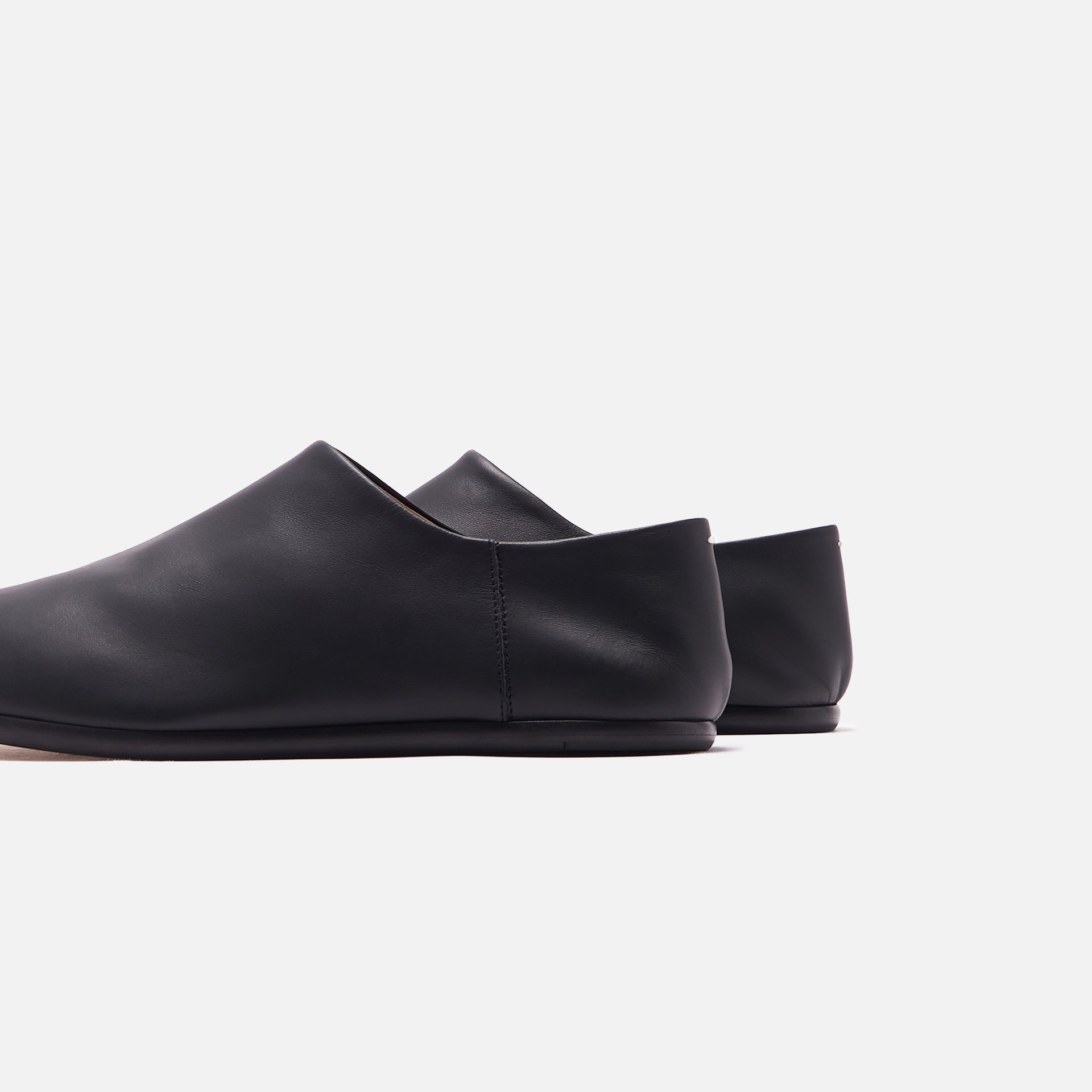 Maison Margiela Tabi Babouche - Black