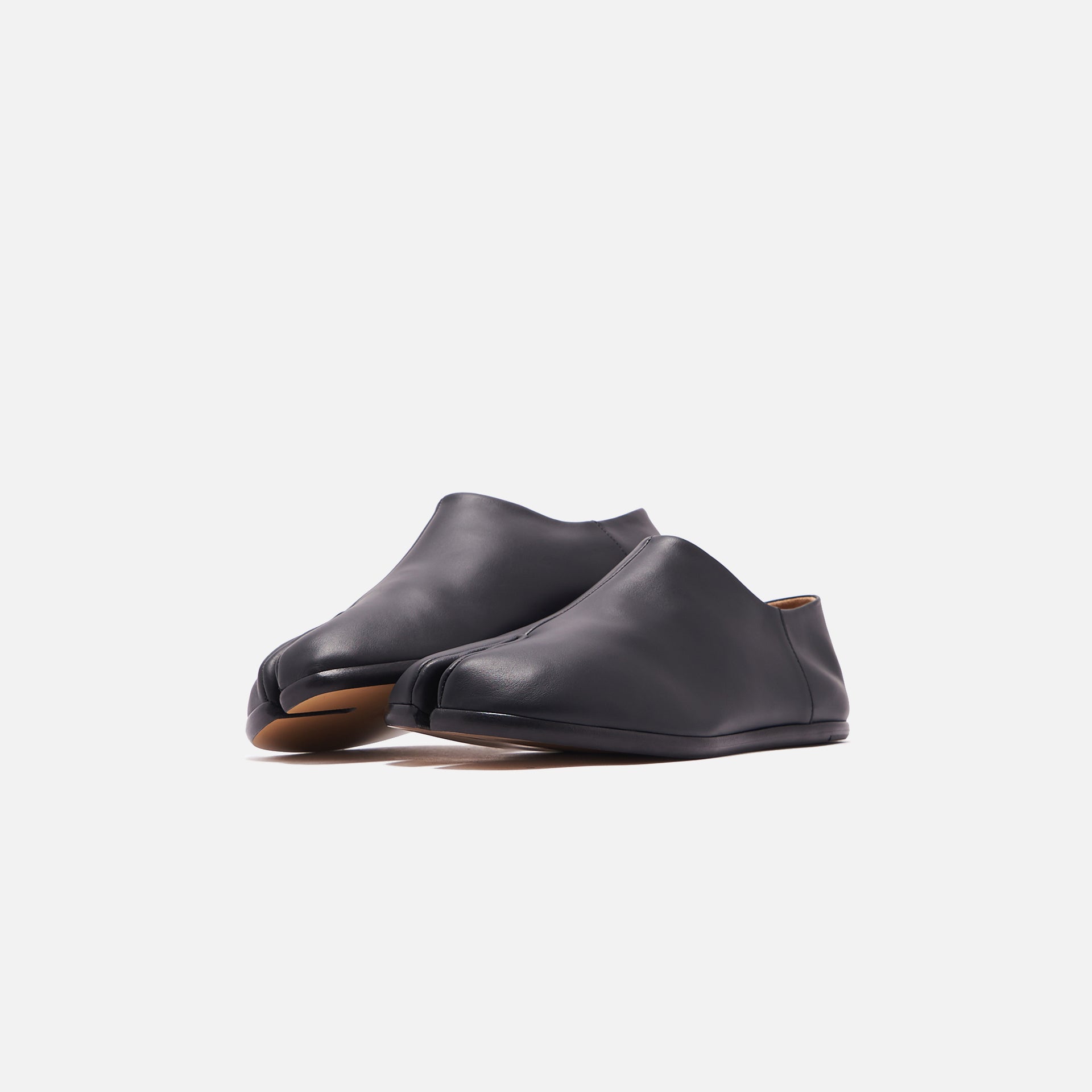 Maison Margiela Tabi Babouche - Black