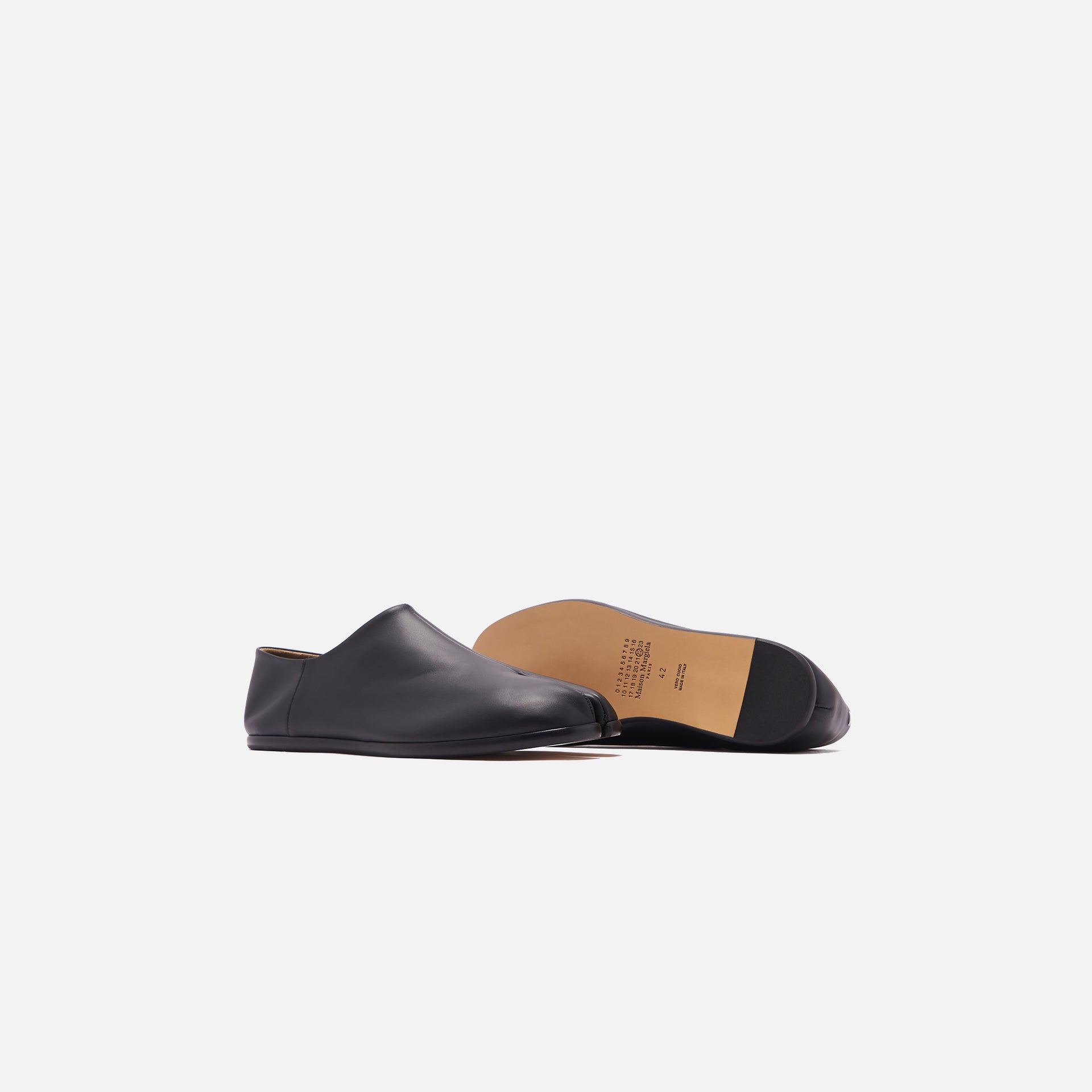 Maison Margiela Tabi Babouche - Black