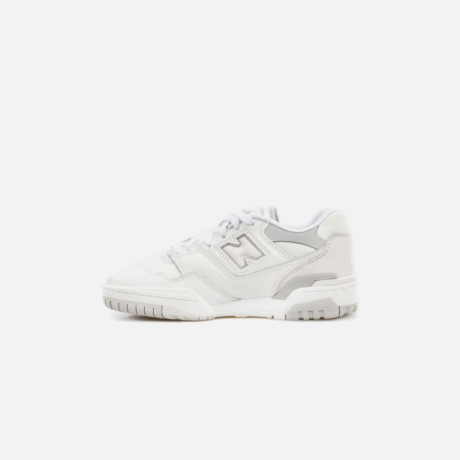 New Balance 550 - White / Rain Cloud / Light Aluminum