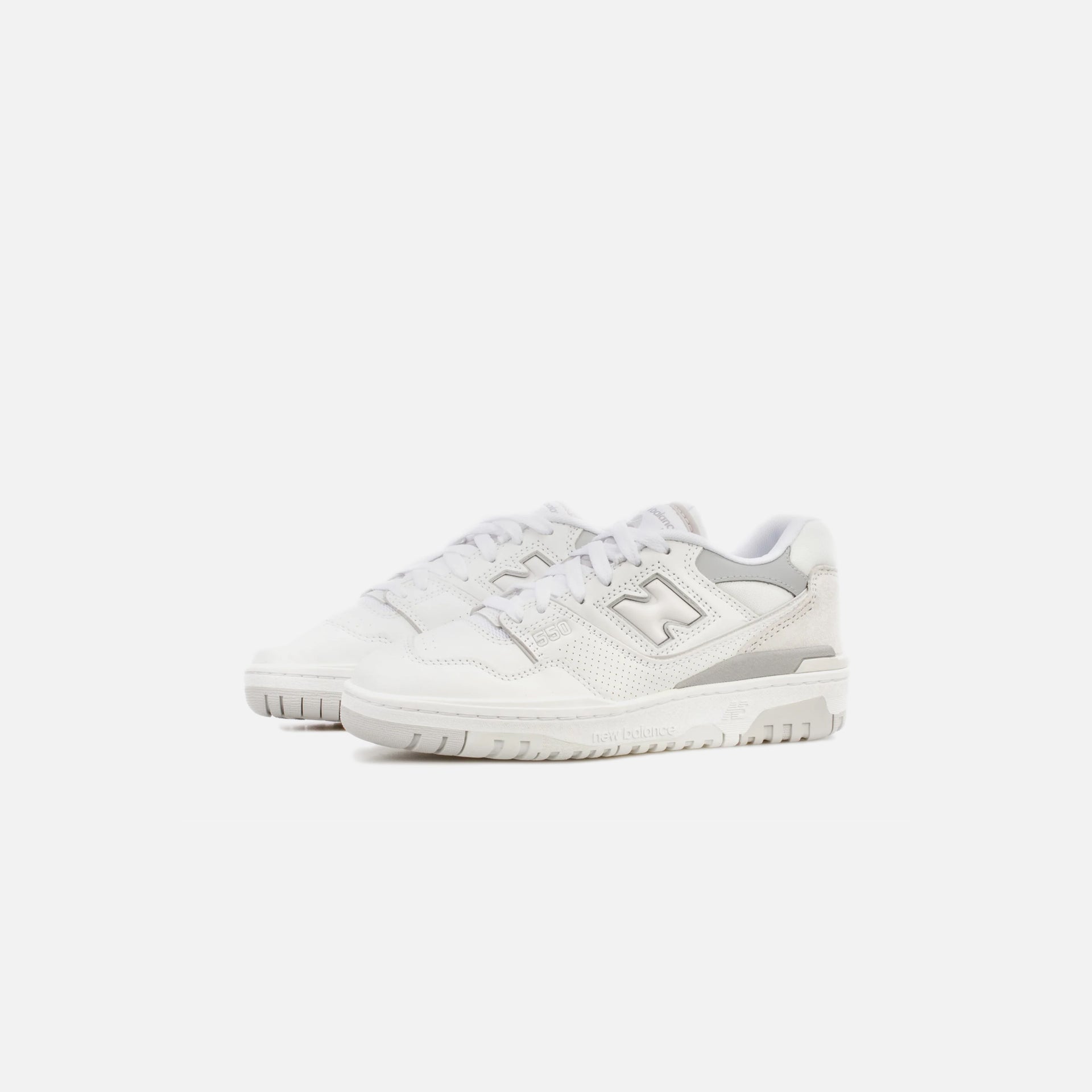 New Balance 550 - White / Rain Cloud / Light Aluminum