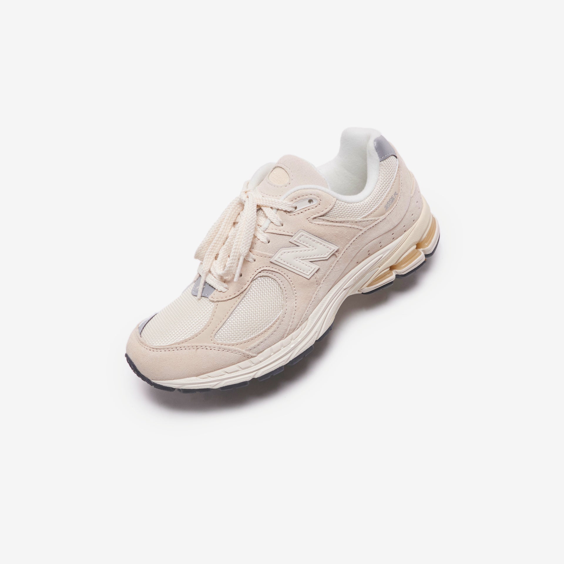 New Balance 2002R - Calm Taupe / Angora / Silver Metalic