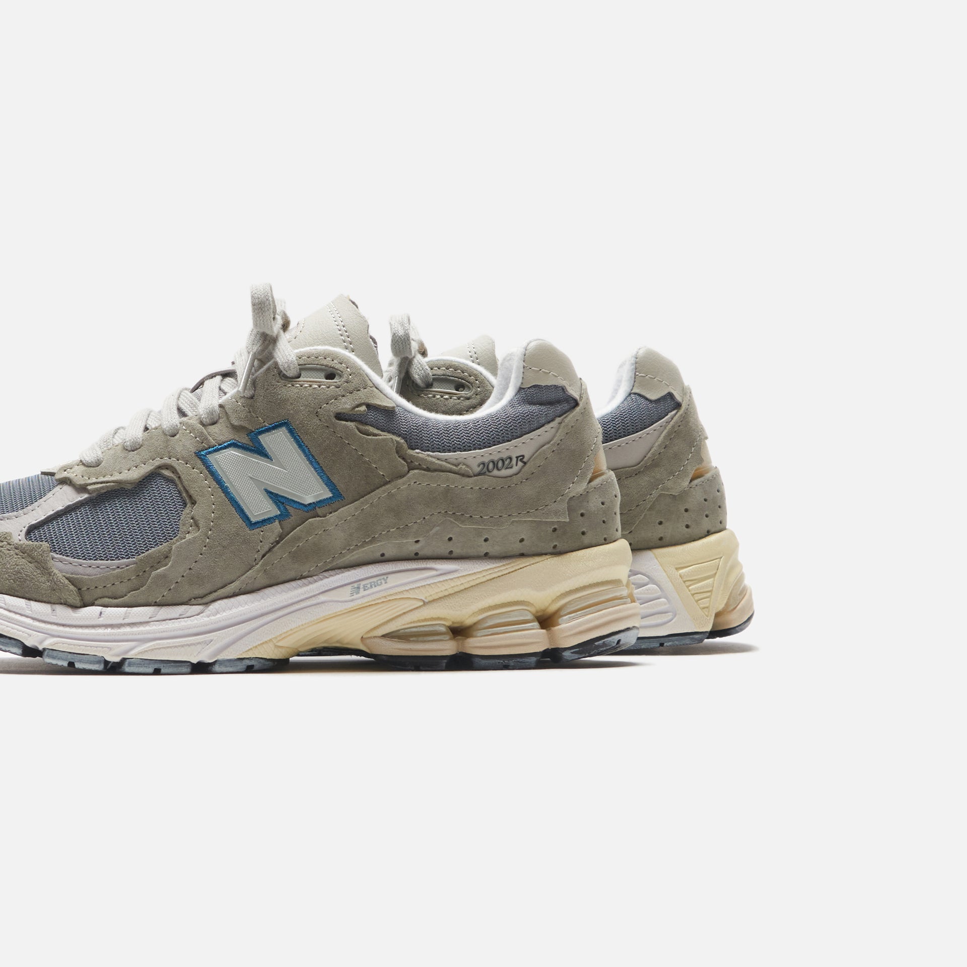 New Balance 2002R Refined Future Pack - Mirage Grey