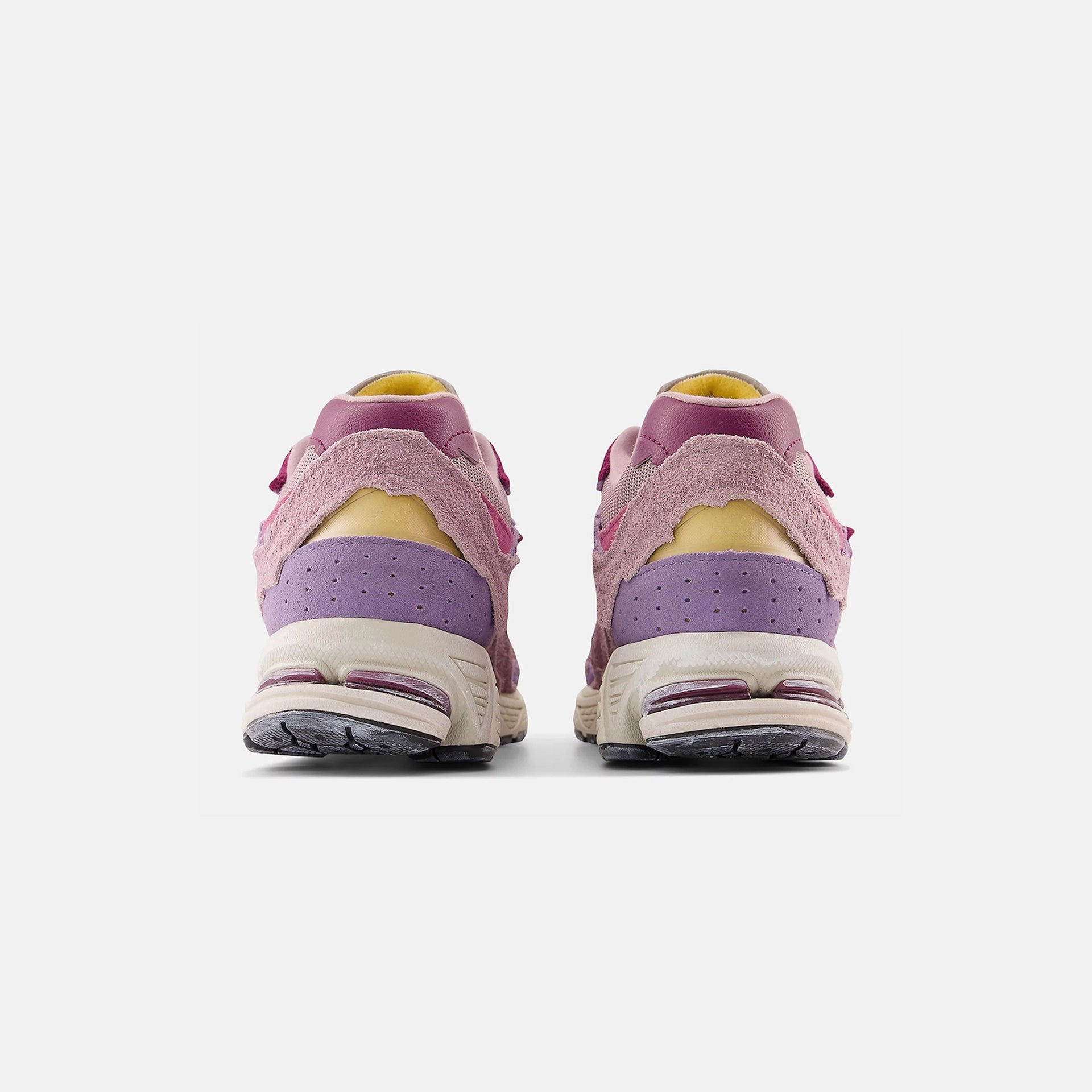 New Balance 2002R - Lilac Chalk / Dark Ember / Raisin
