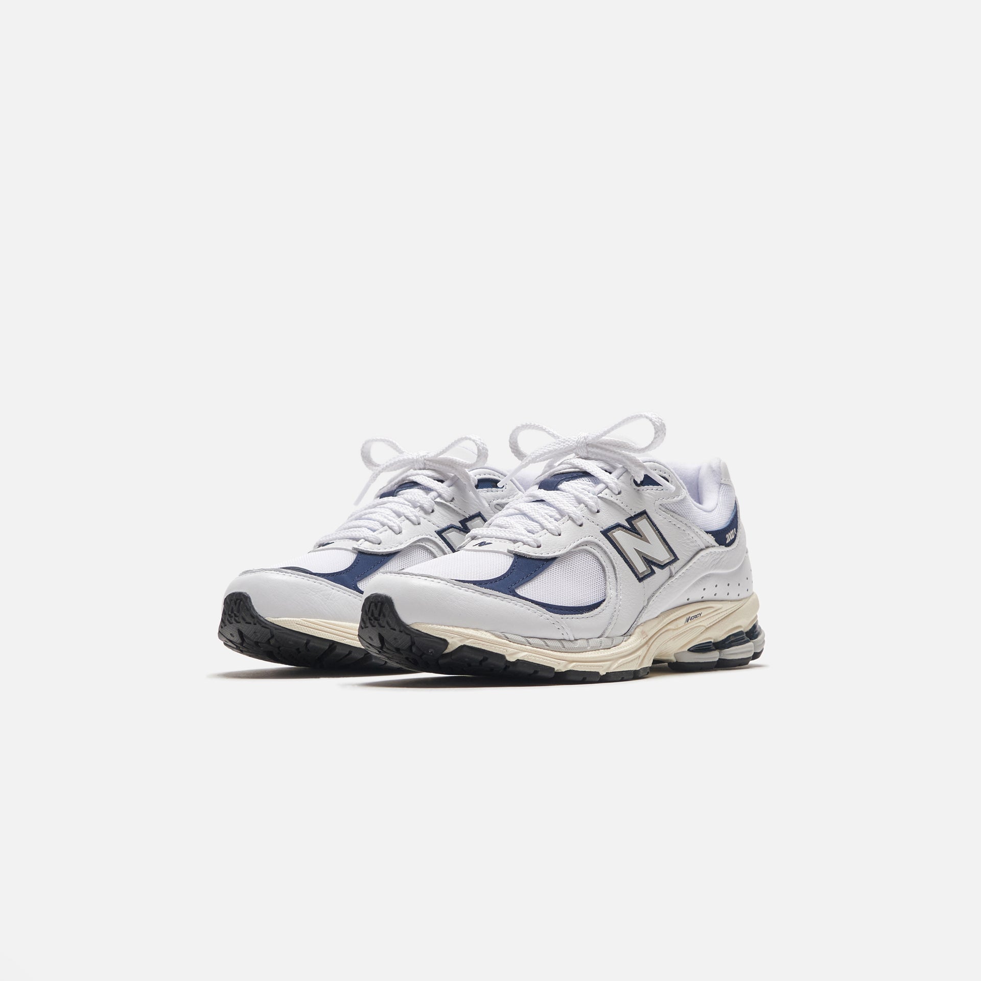 New Balance 2002R - White / Natural Indigo / Angora