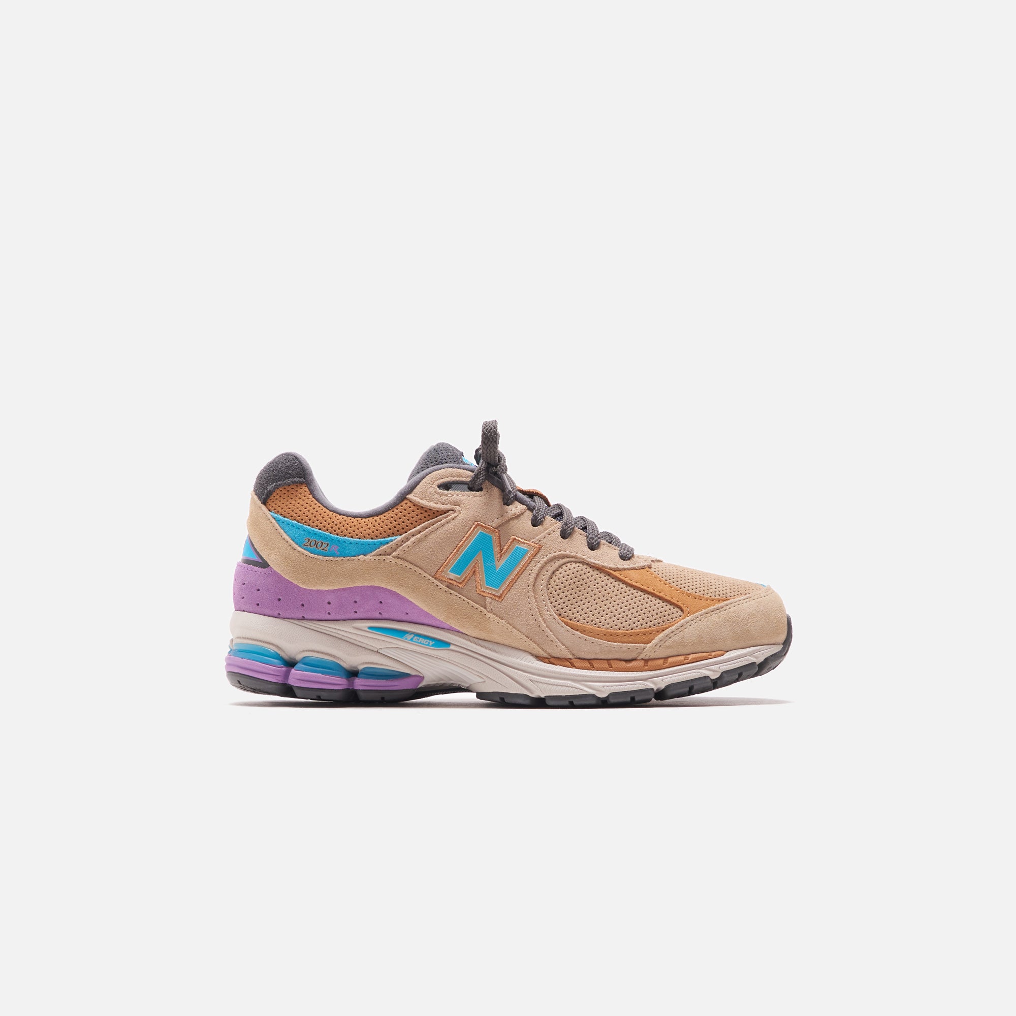 New Balance 2002R - Beige / Orange – Kith