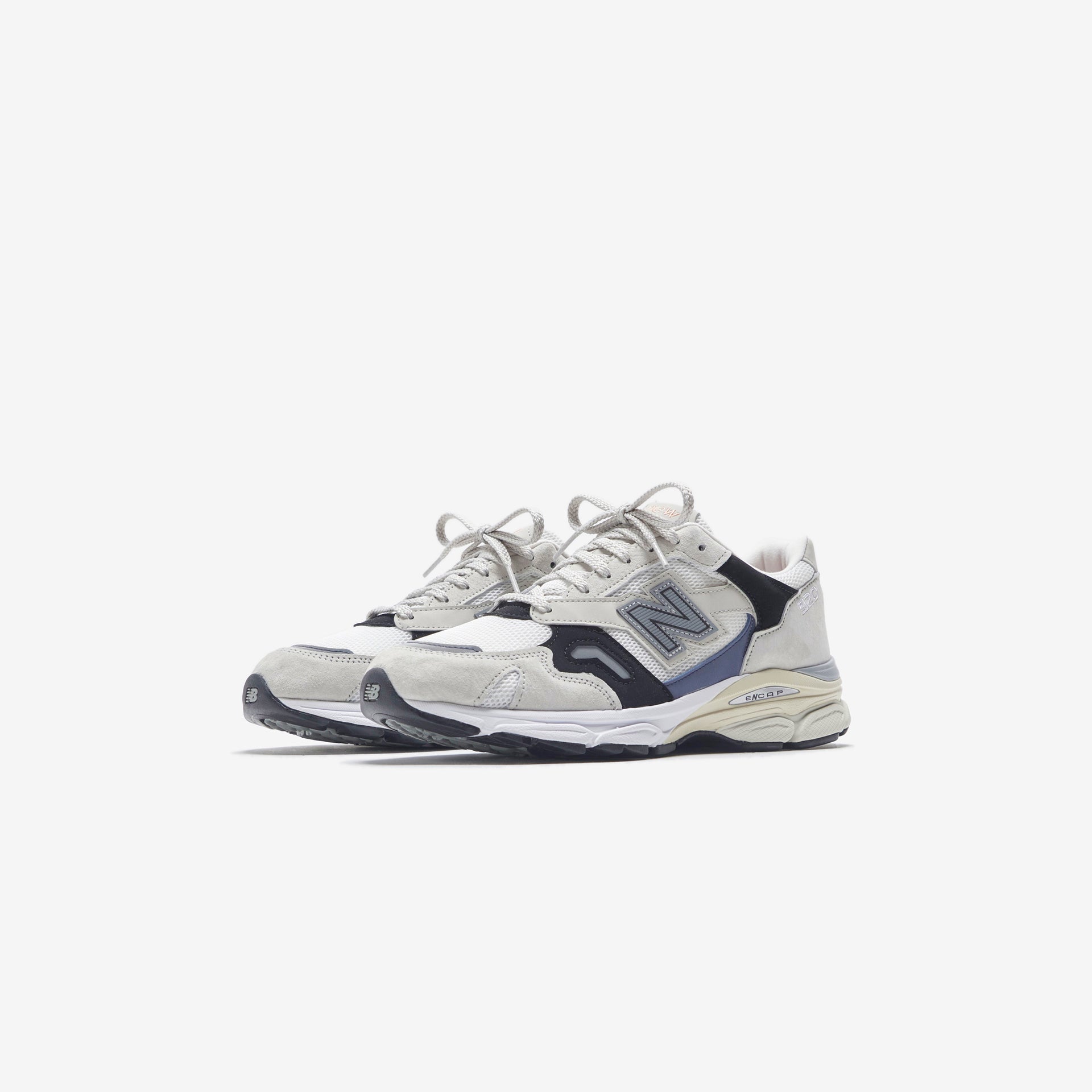 New Balance Made in UK 920 - Off White / White / Black / Blue