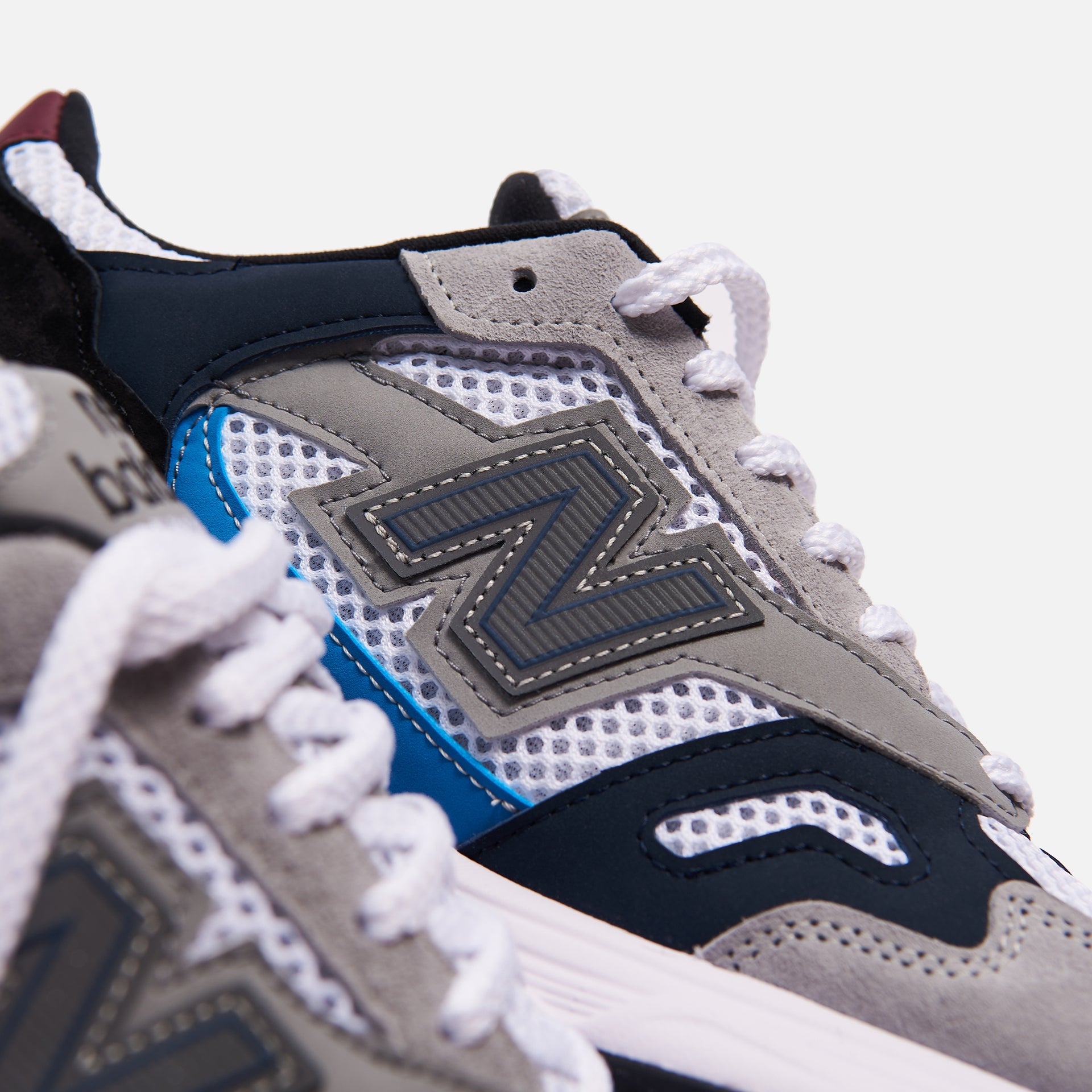 New Balance M920NBR - Grey / Navy