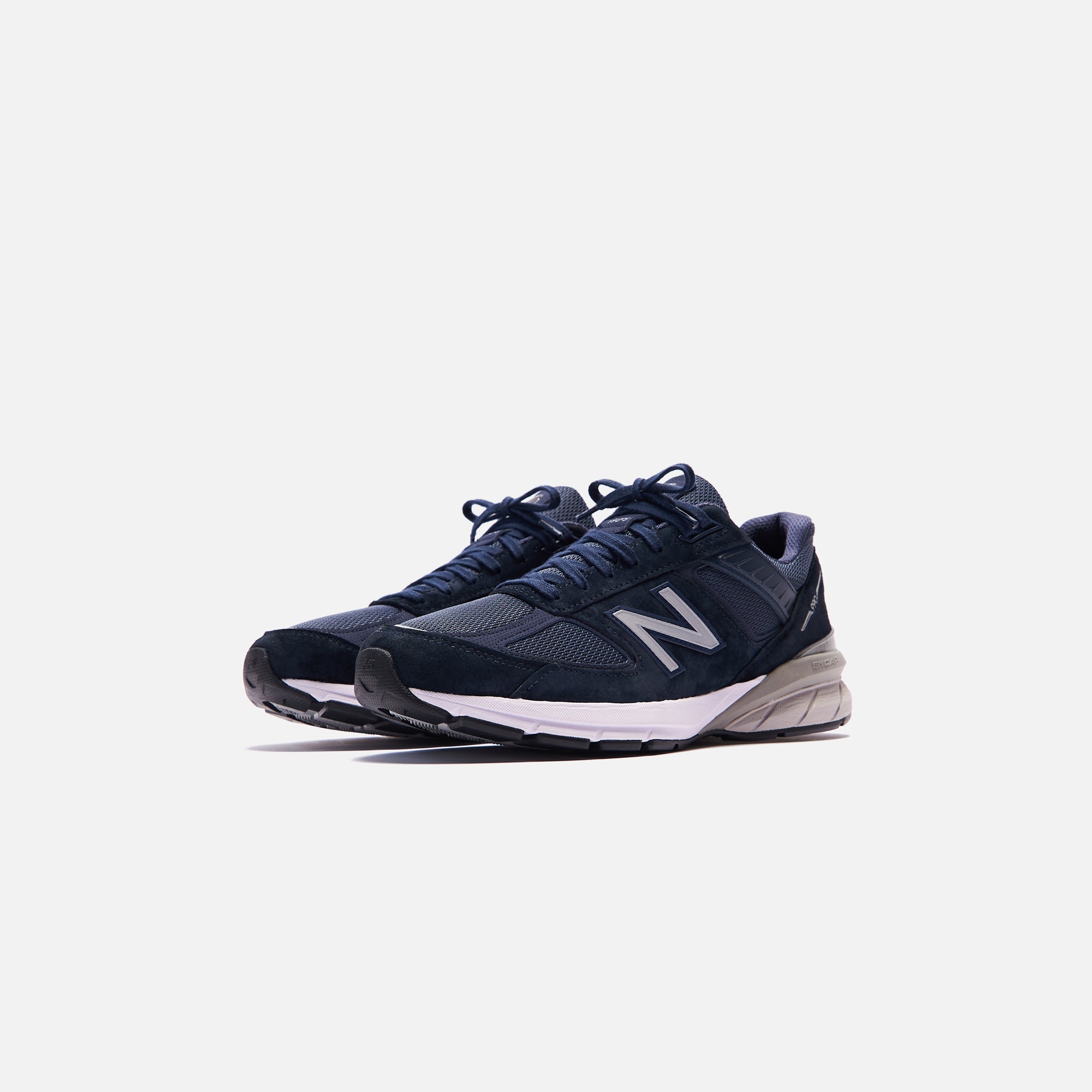 New Balance Made in USA 990 V5 - Navy / Silver – Kith