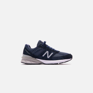 New Balance Made in USA 990 V5 - Navy / Silver