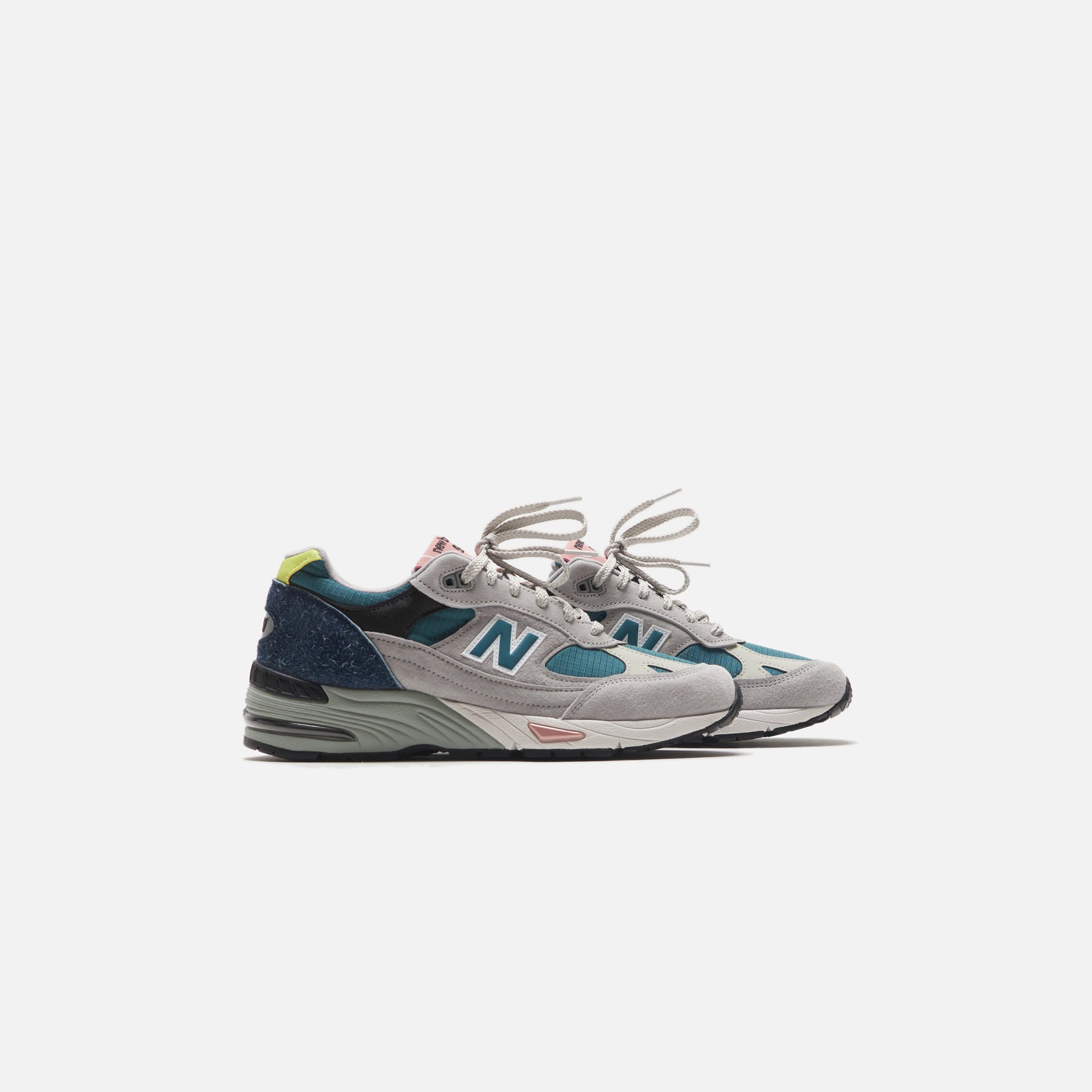 New Balance Made in UK 991 - Micro Chip / Pacific / Majolica Blue