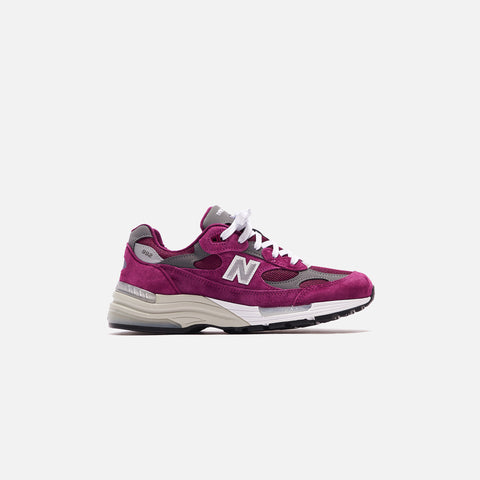 New Balance M992BA - Maroon / Grey