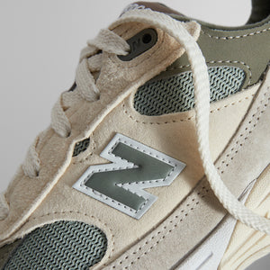 Kith for New Balance WMNS 993 - Peyote / Slate Gray