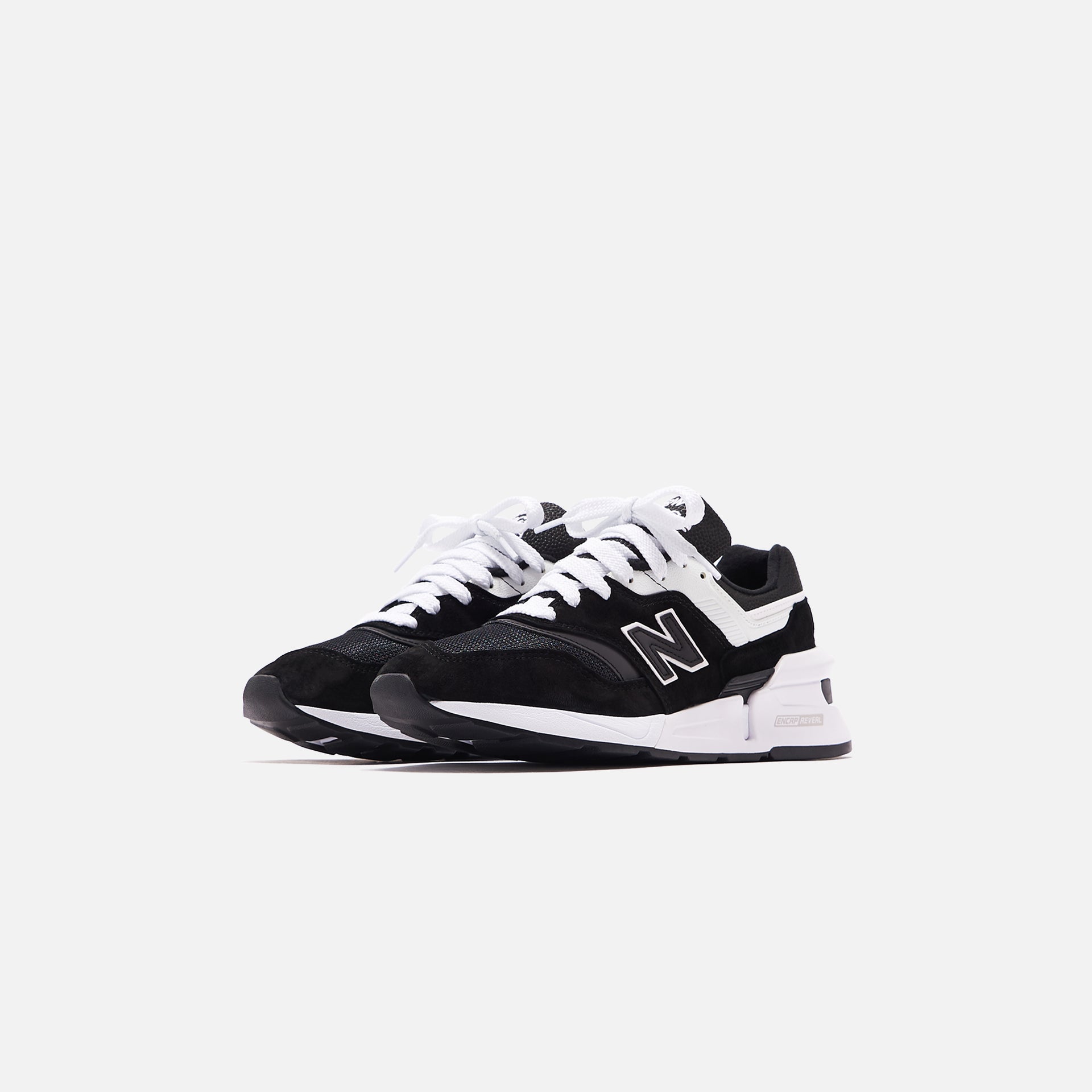 New Balance M997 SV1 - Black / White