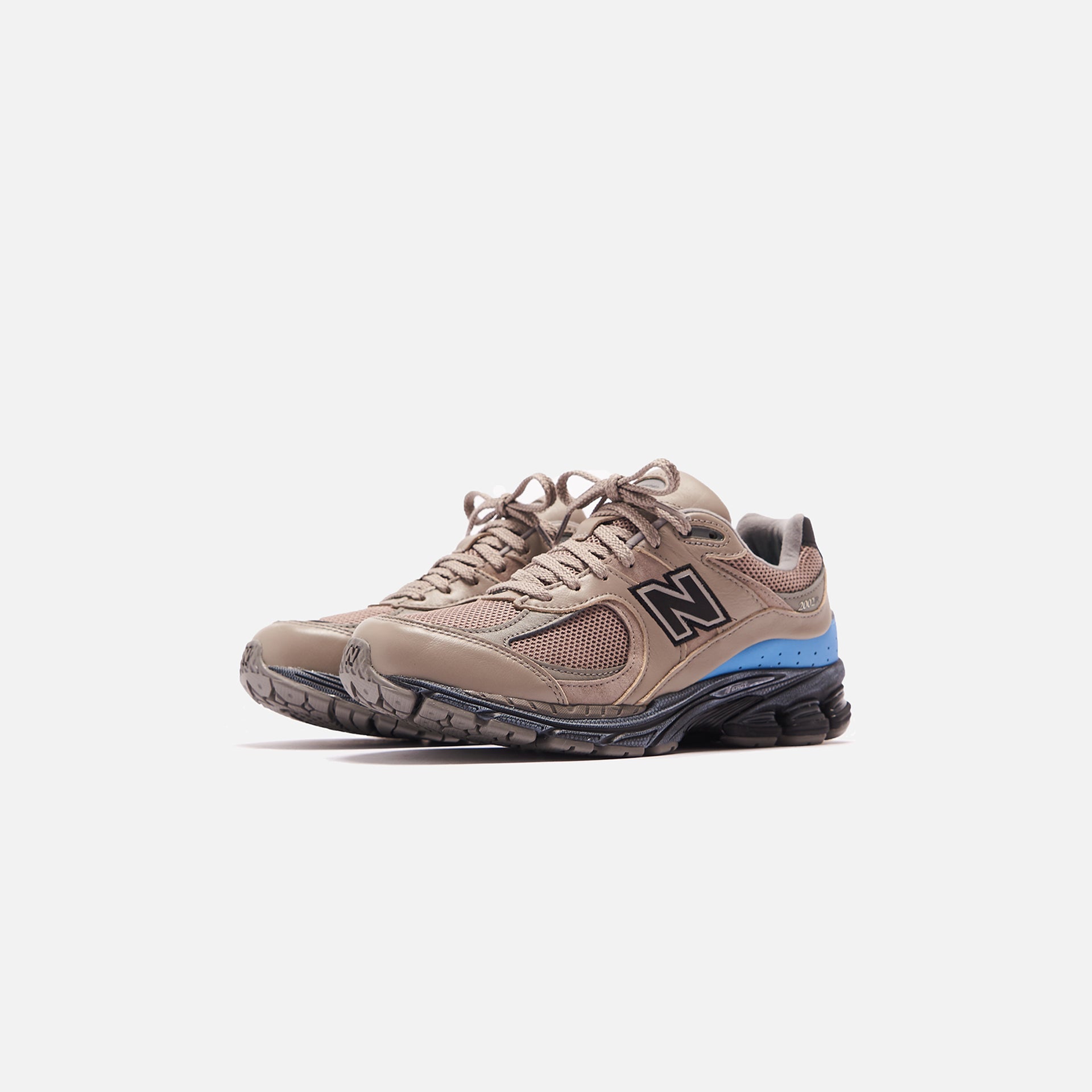 New Balance x Thisisneverthat 2002 - Rock Ridge / Black