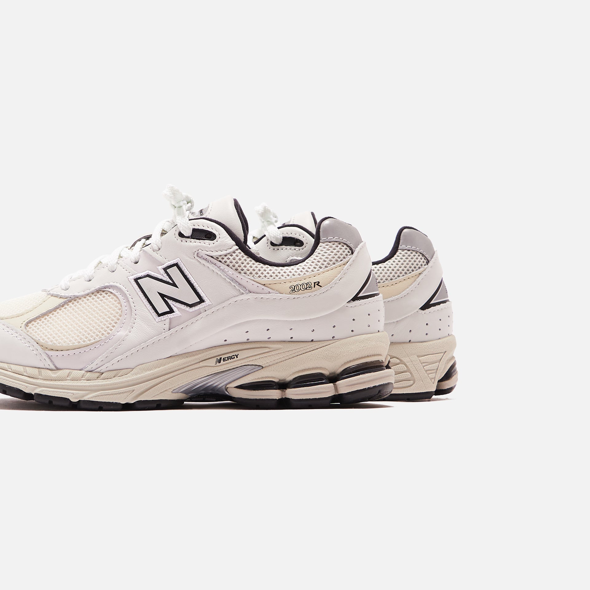 New Balance 2002R - Atlas Grey / Lemon Haze Pigskin / Mesh