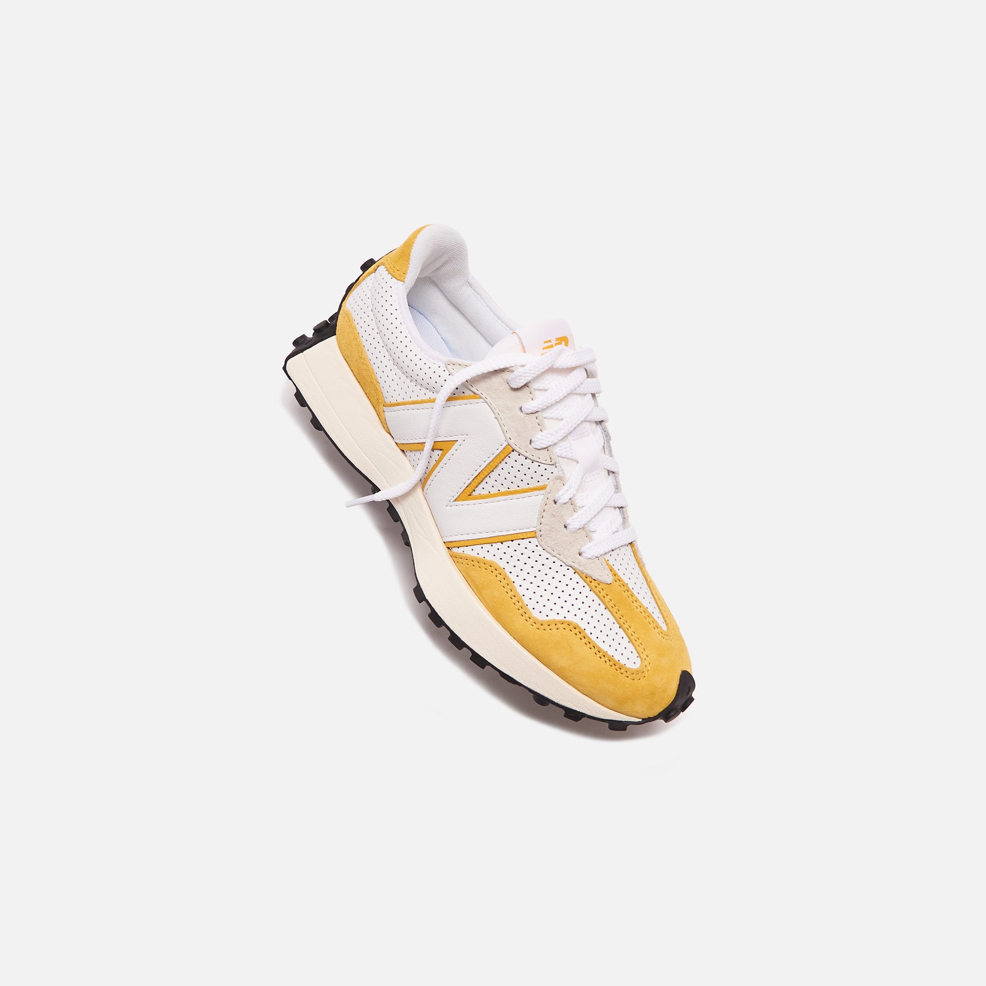 New Balance 327 - White / Aspen