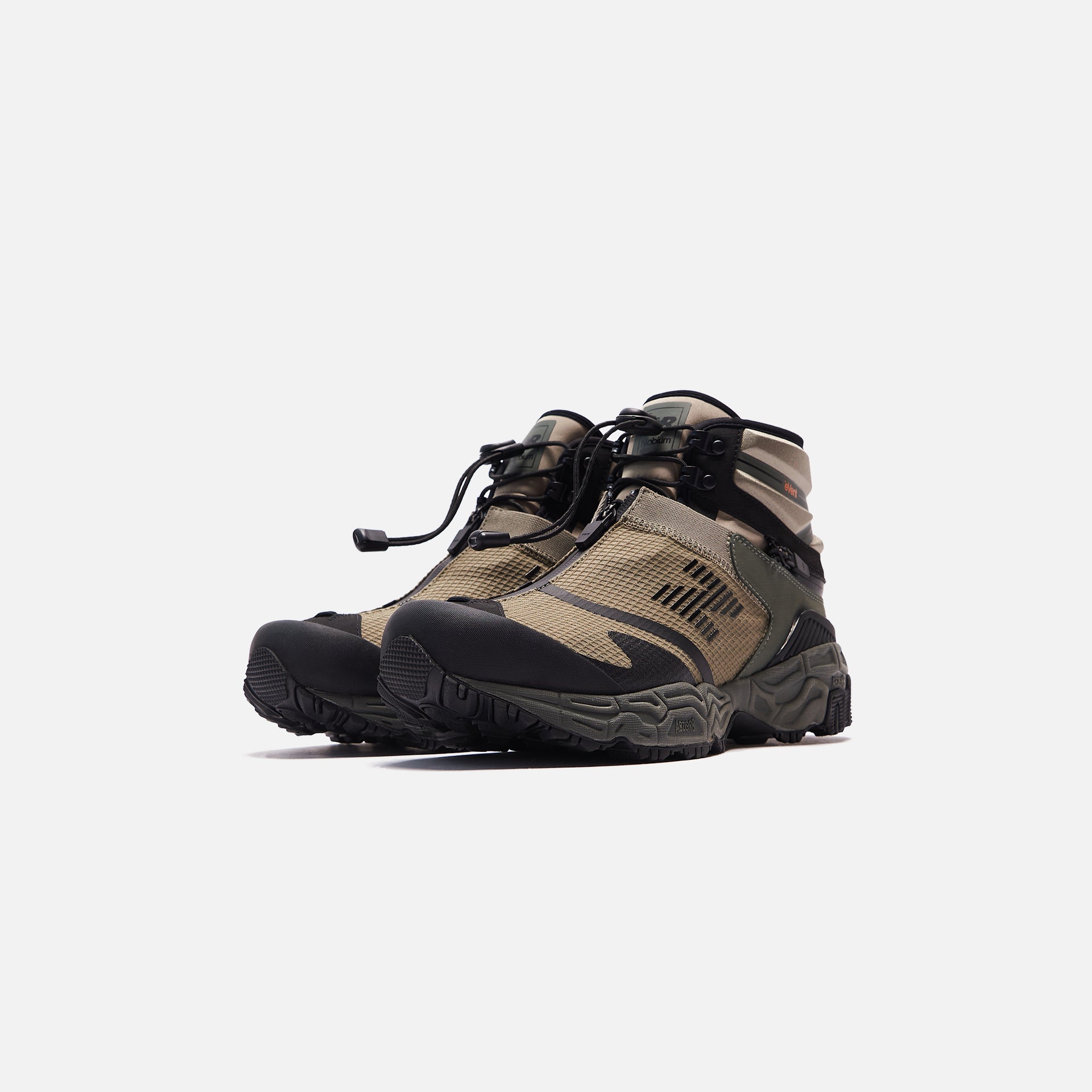New Balance x Snow Peak Niobium 2020 - Tan / Green