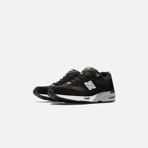 New Balance WMNS Made in UK 991 - Black / Silver