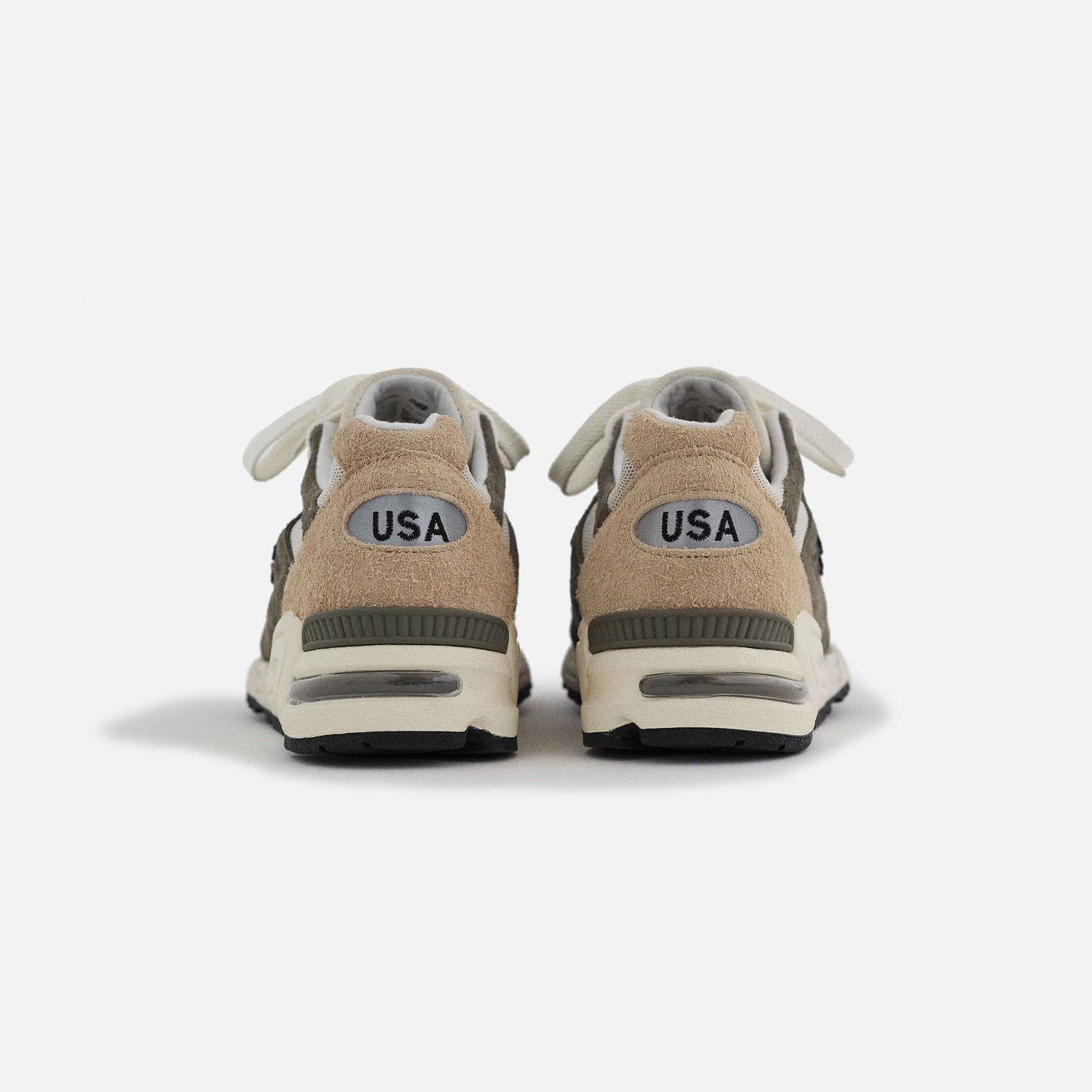 New Balance Made in US 990 V2 - Grey / Tan – Kith