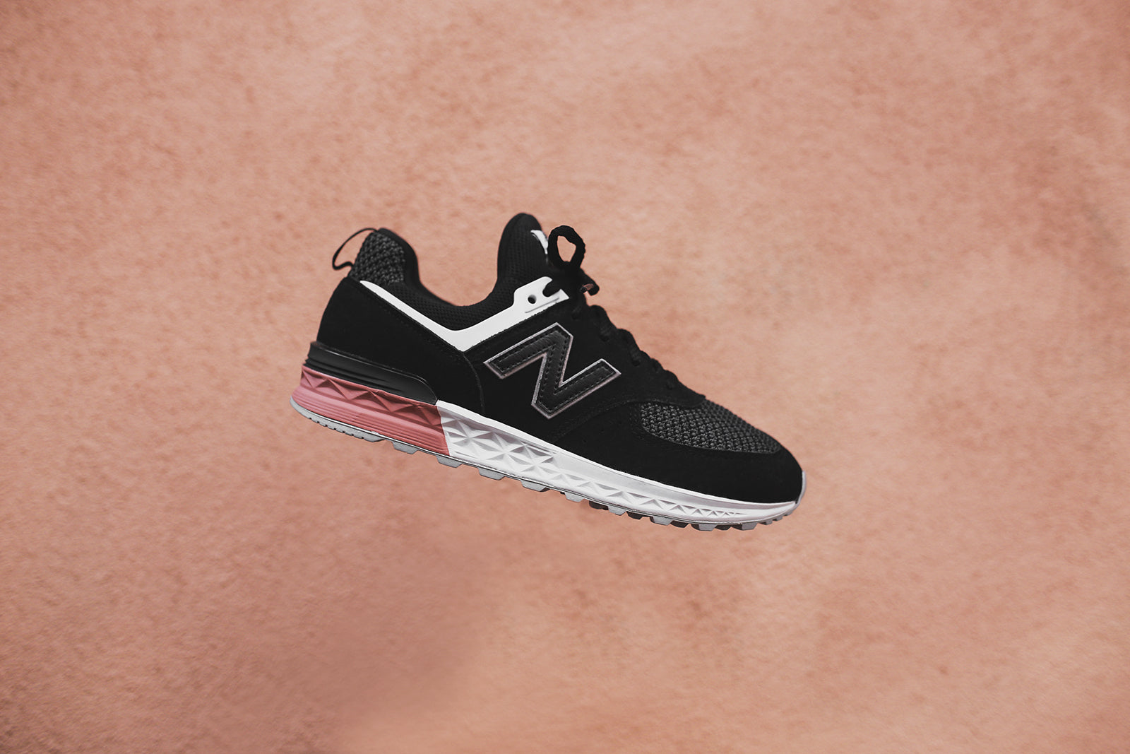 Nb 1600 clearance sport black