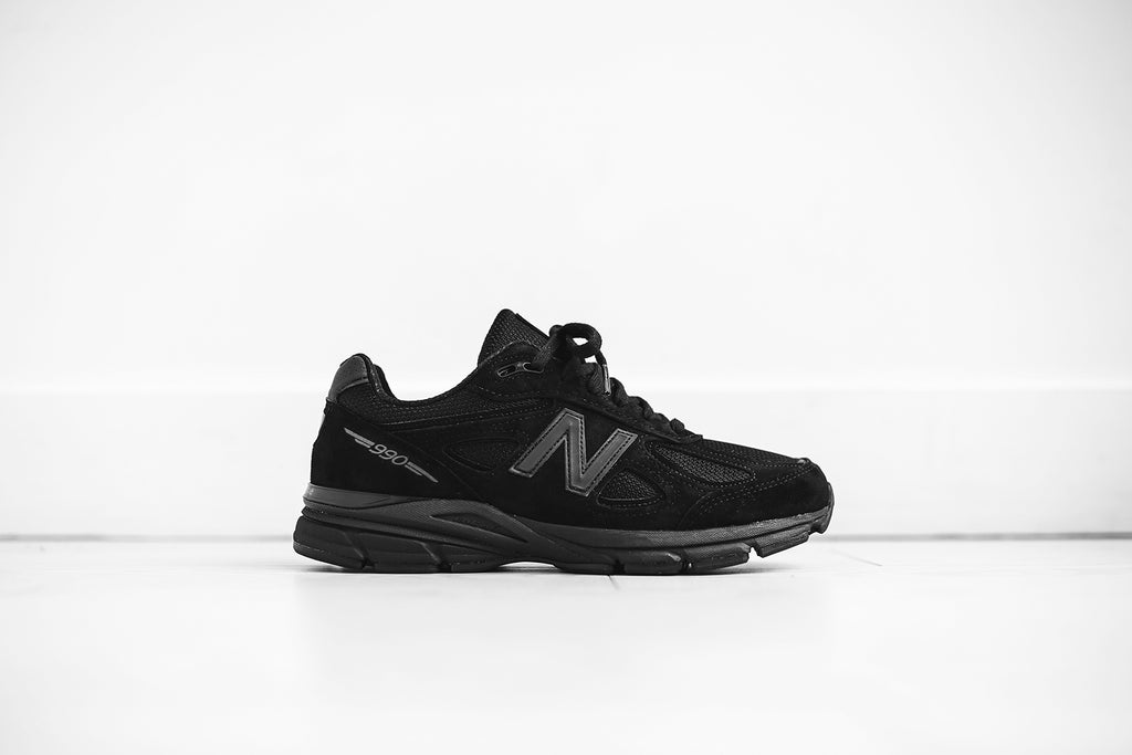 New Balance M990BB4 - Triple Black â Kith