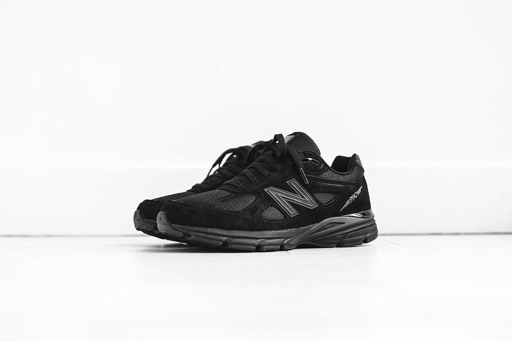 New Balance M990BB4 - Triple Black â Kith