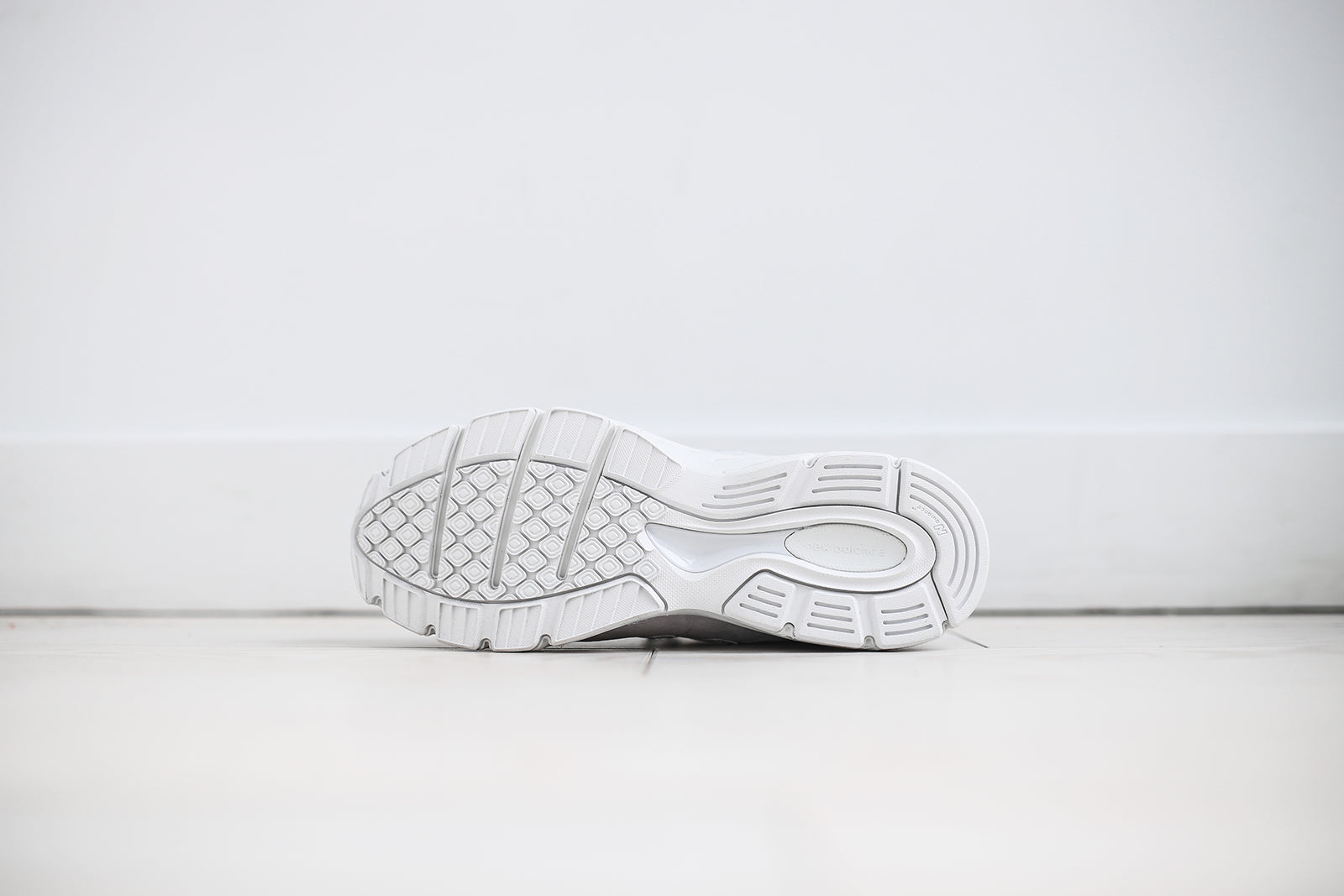 New Balance M990AF4 - Light Grey