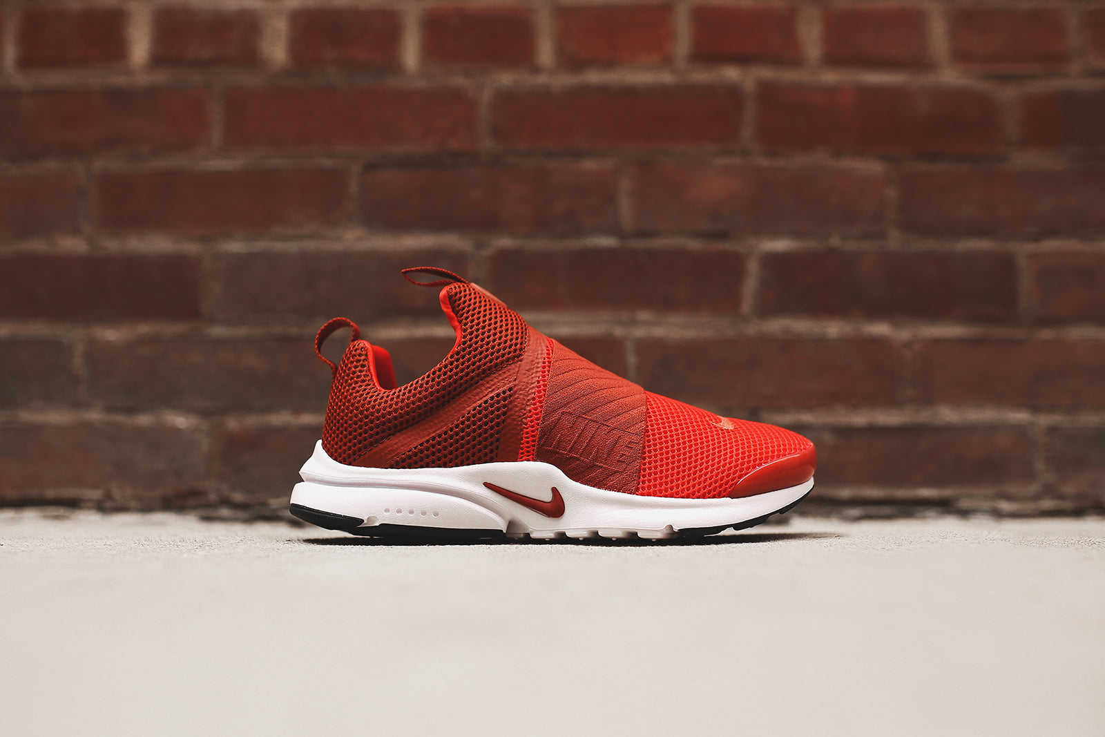 Nike Grade School Presto - Extreme Red / White