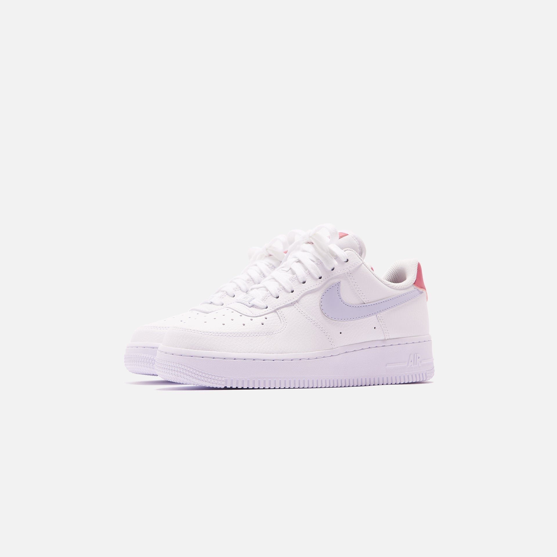 Nike WMNS Air Force 1 - White / Ghost Desert Berry