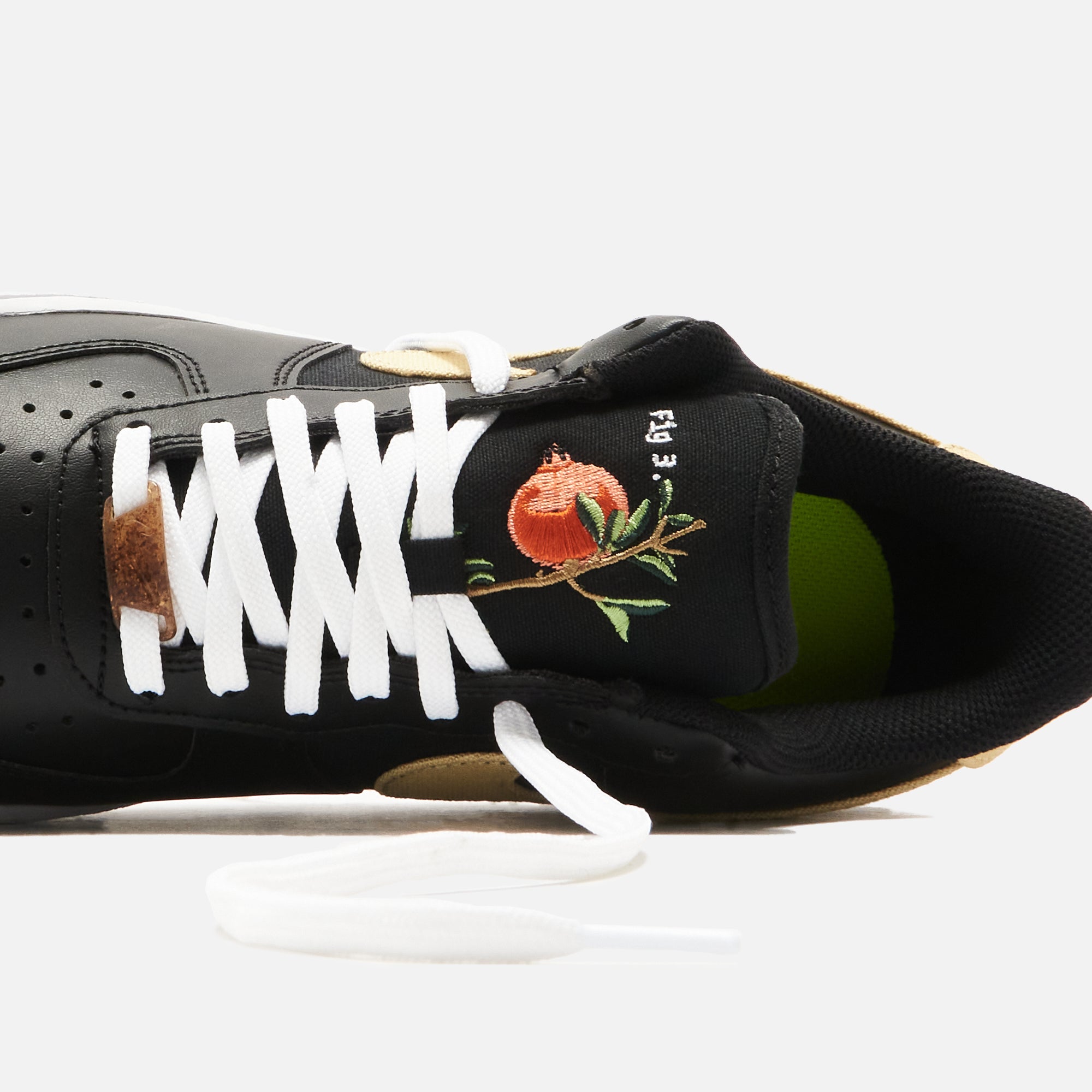 air force 1 black solar flare