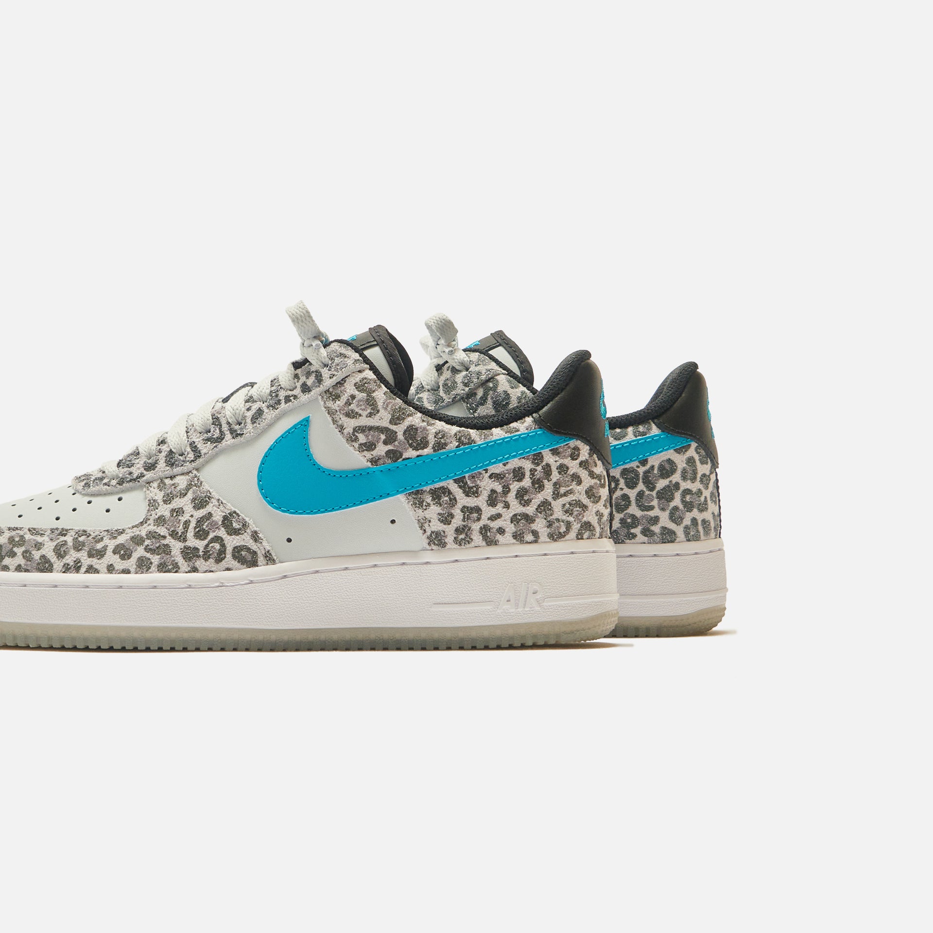 Nike Air Force 1`07 PRM ES - Pure Platinum / Light Blue Fury / Black