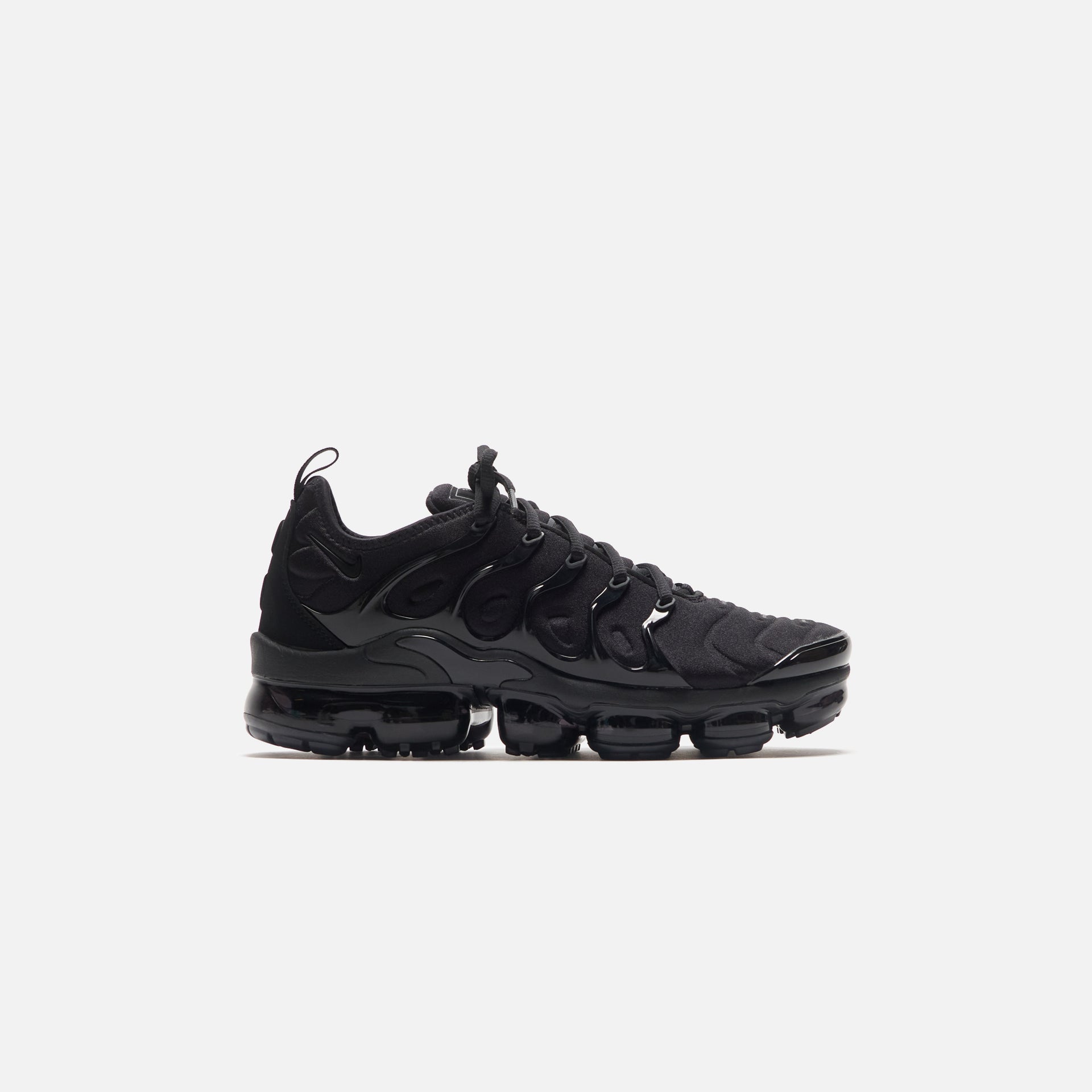 Nike Air VaporMax Plus Triple Black – Kith