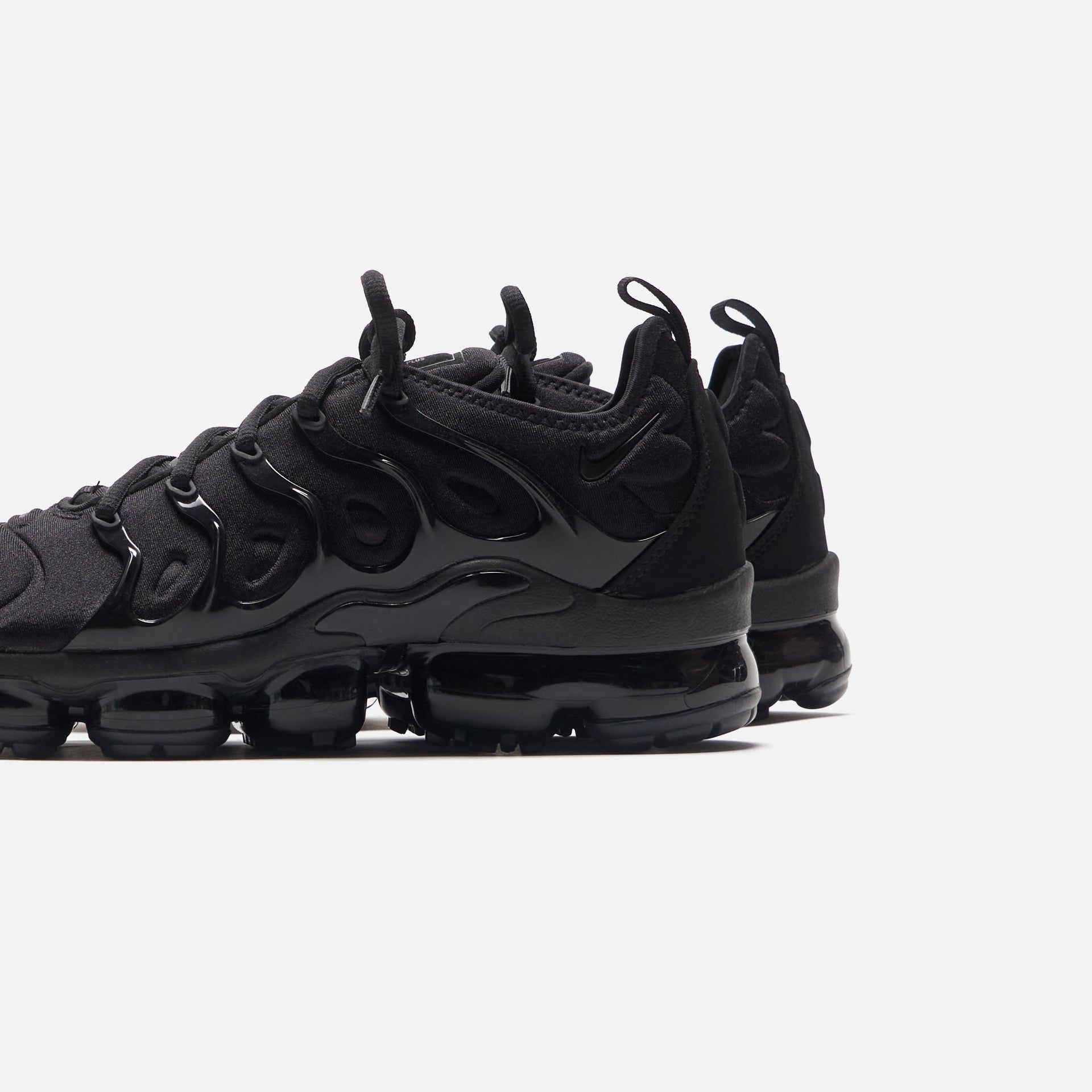 Nike Air VaporMax Plus - Triple Black