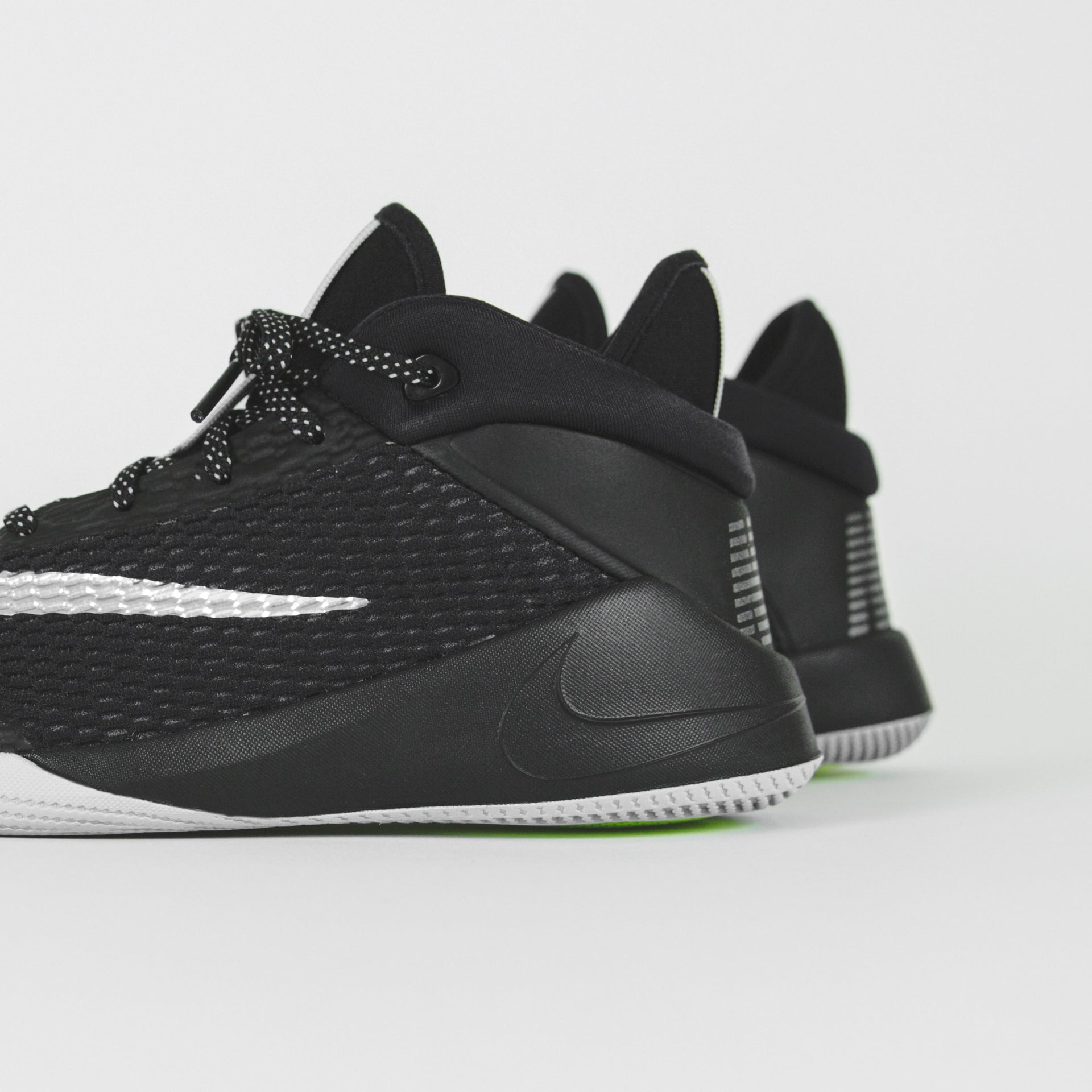 Nike Grade School Future Flight - Black / Metallic Silver / White / Volt
