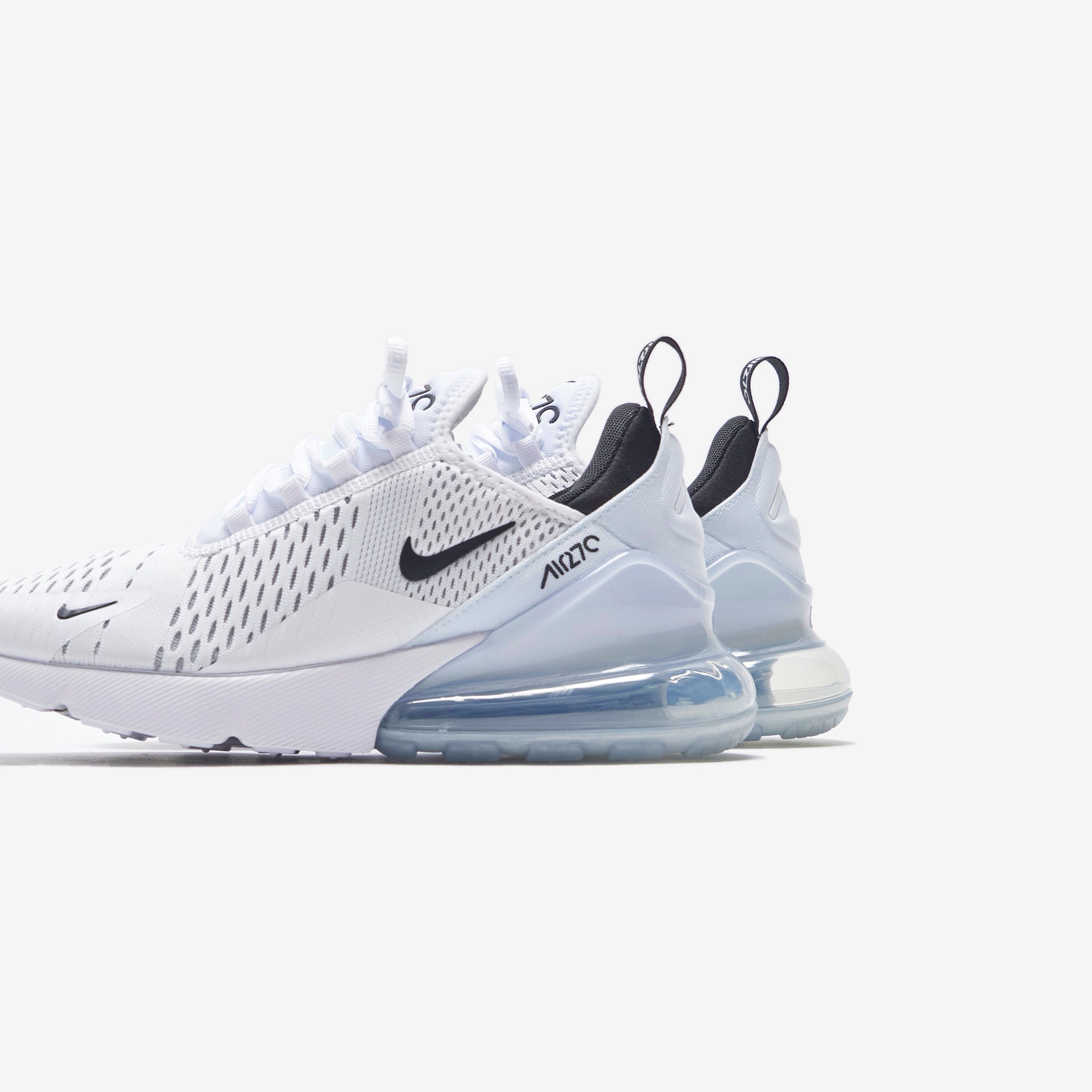 Nike Air Max 270 - White / Black