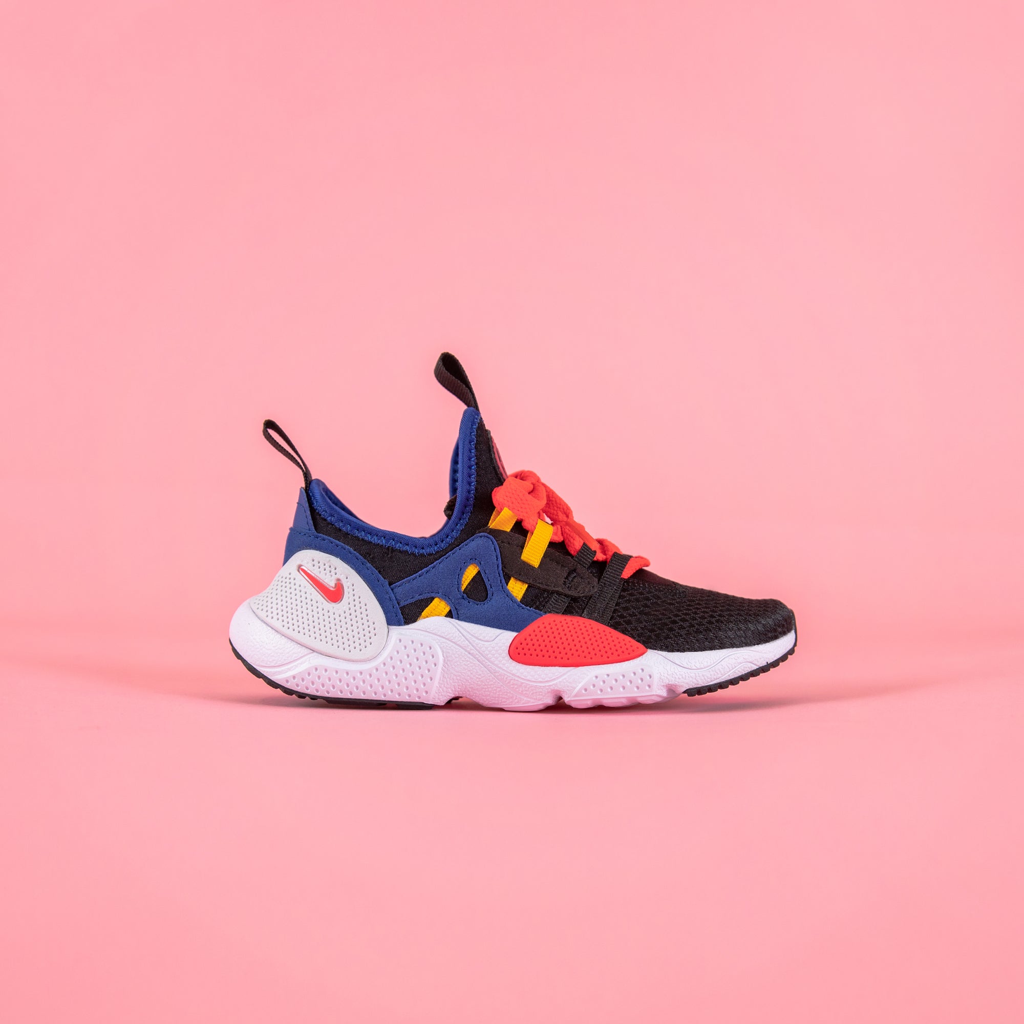 Nike PS Huarache E.D.G.E Black White Solar Red Indigo Force Kith