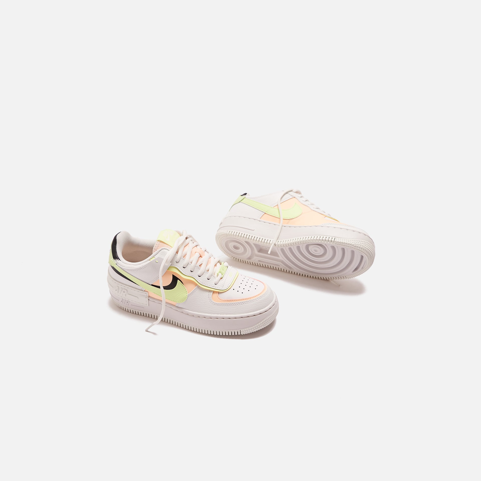 Nike WMNS AF1 Shadow - Summit White / Crimson Tint