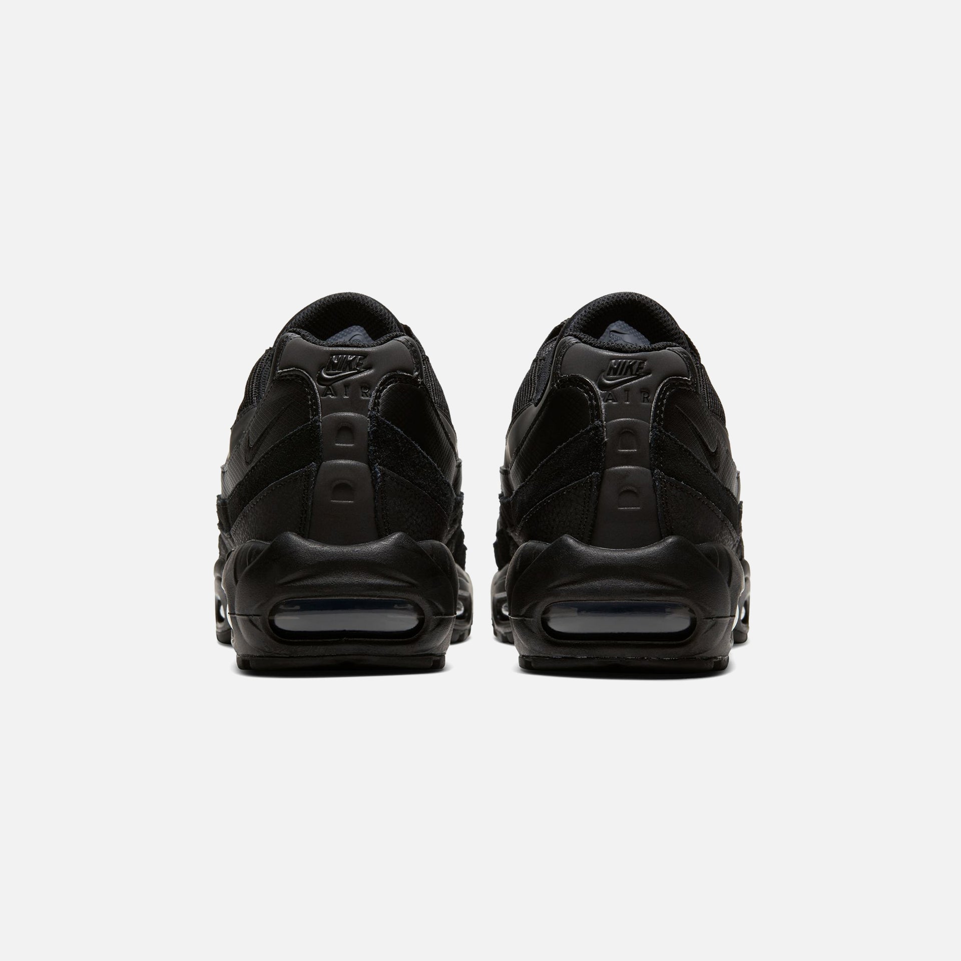 Nike Air Max 95 Essential - Black / Dark Grey