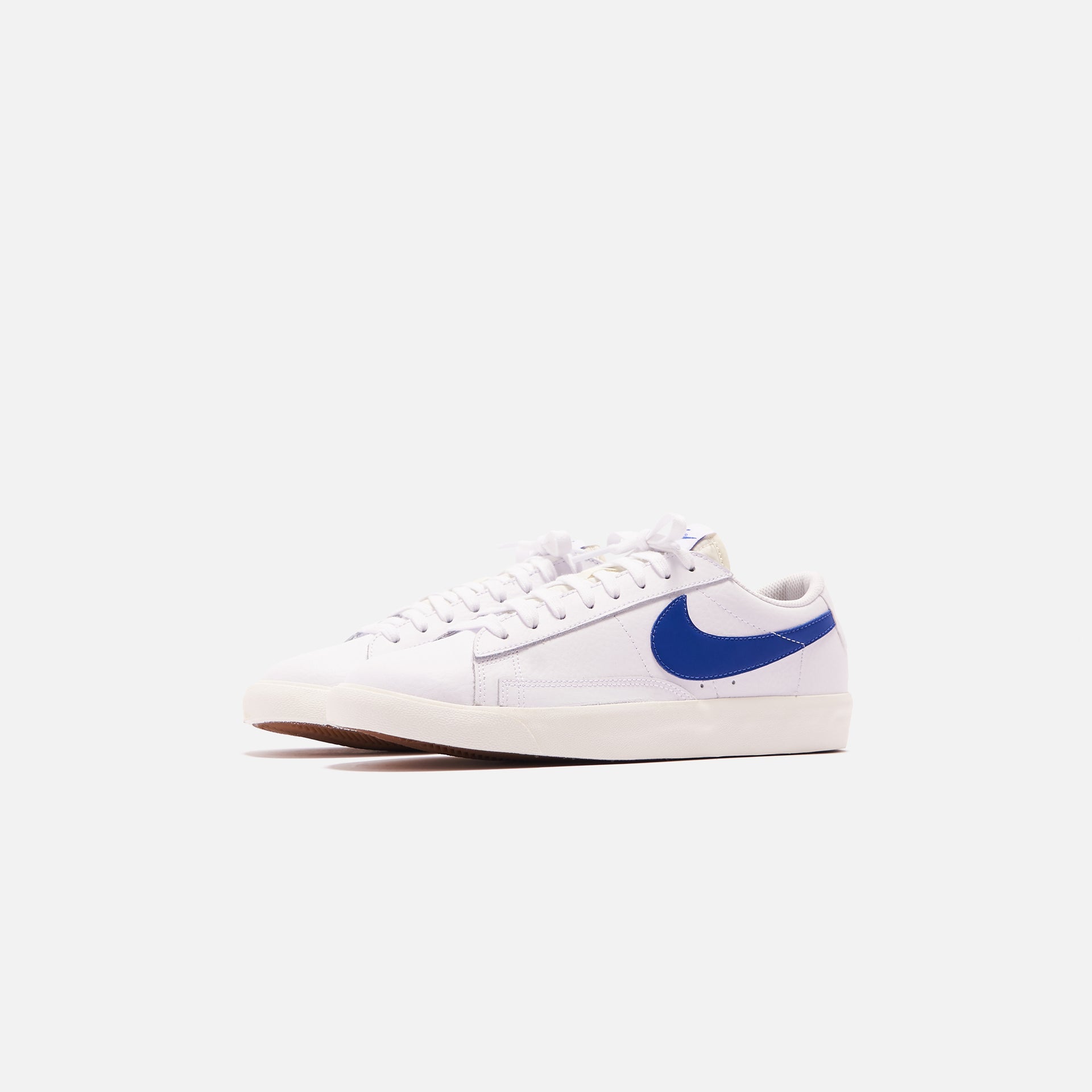 Nike Blazer Low Leather - White / Astronomy Blue
