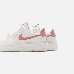 Nike WMNS Air Force 1 Pixel - Summit White / Rust Pink