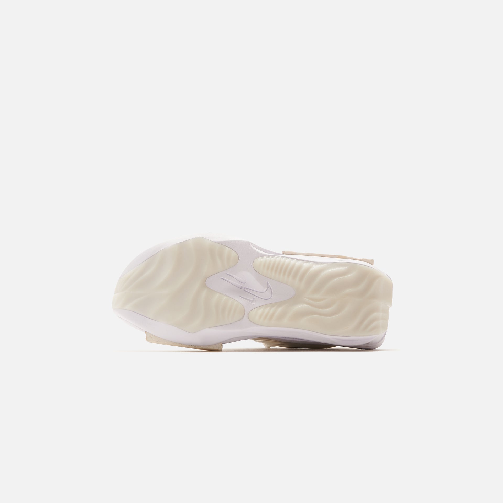 Nike WMNS Fontanka Edge - Summit White / Photon Dust / White / University Red